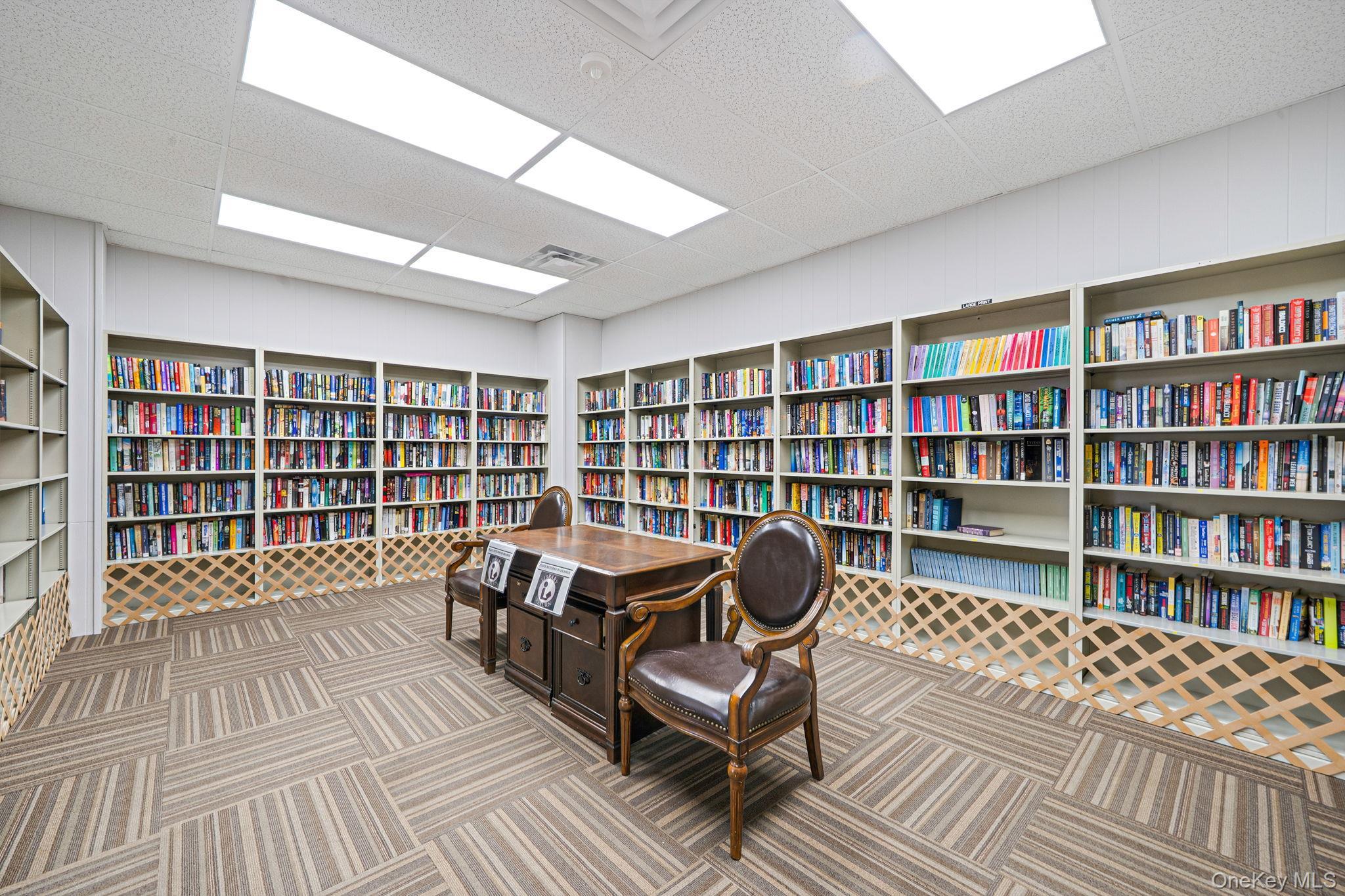 Condo Woodbridge  Suffolk County, NY 11961, MLS-942060-21