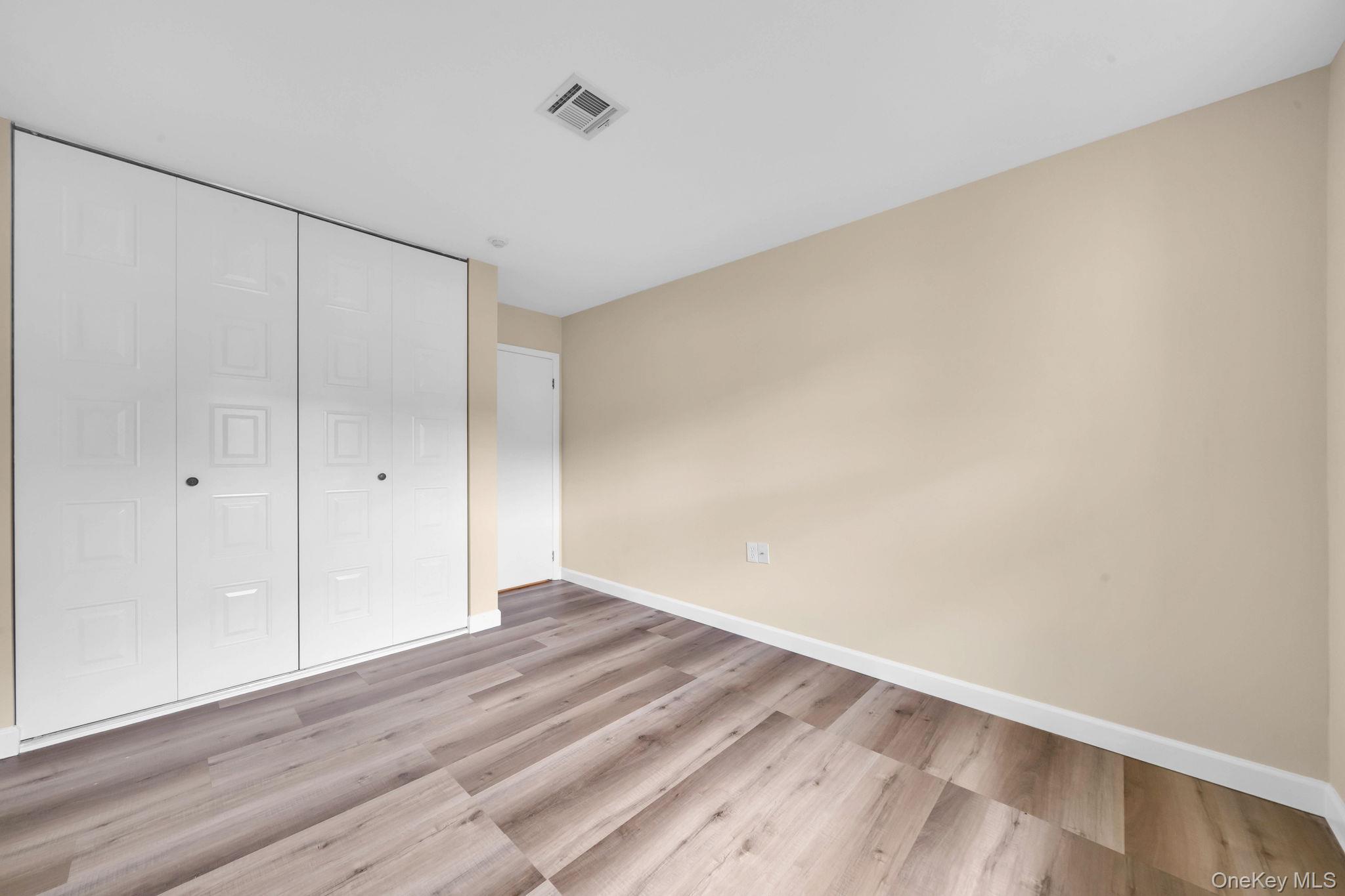 Condo Woodbridge  Suffolk County, NY 11961, MLS-942060-9