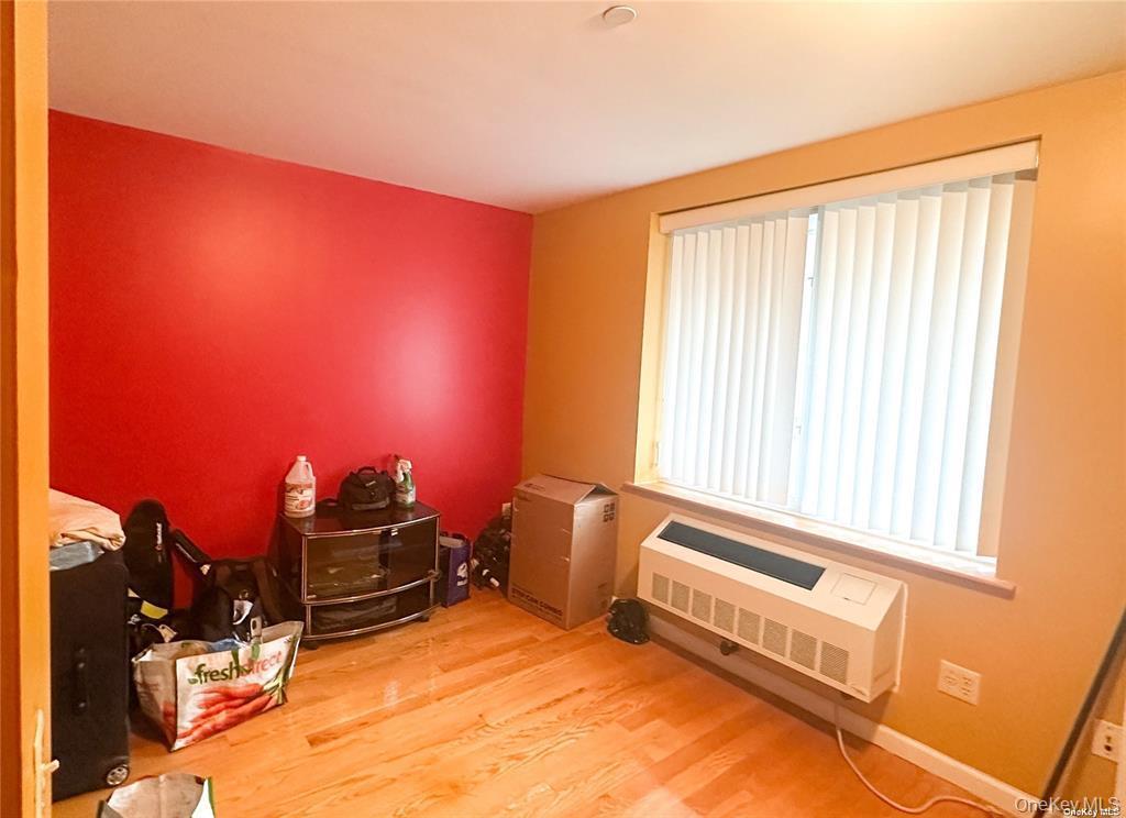 Condo 64th Street Queens, NY 11377, MLS-942068-4