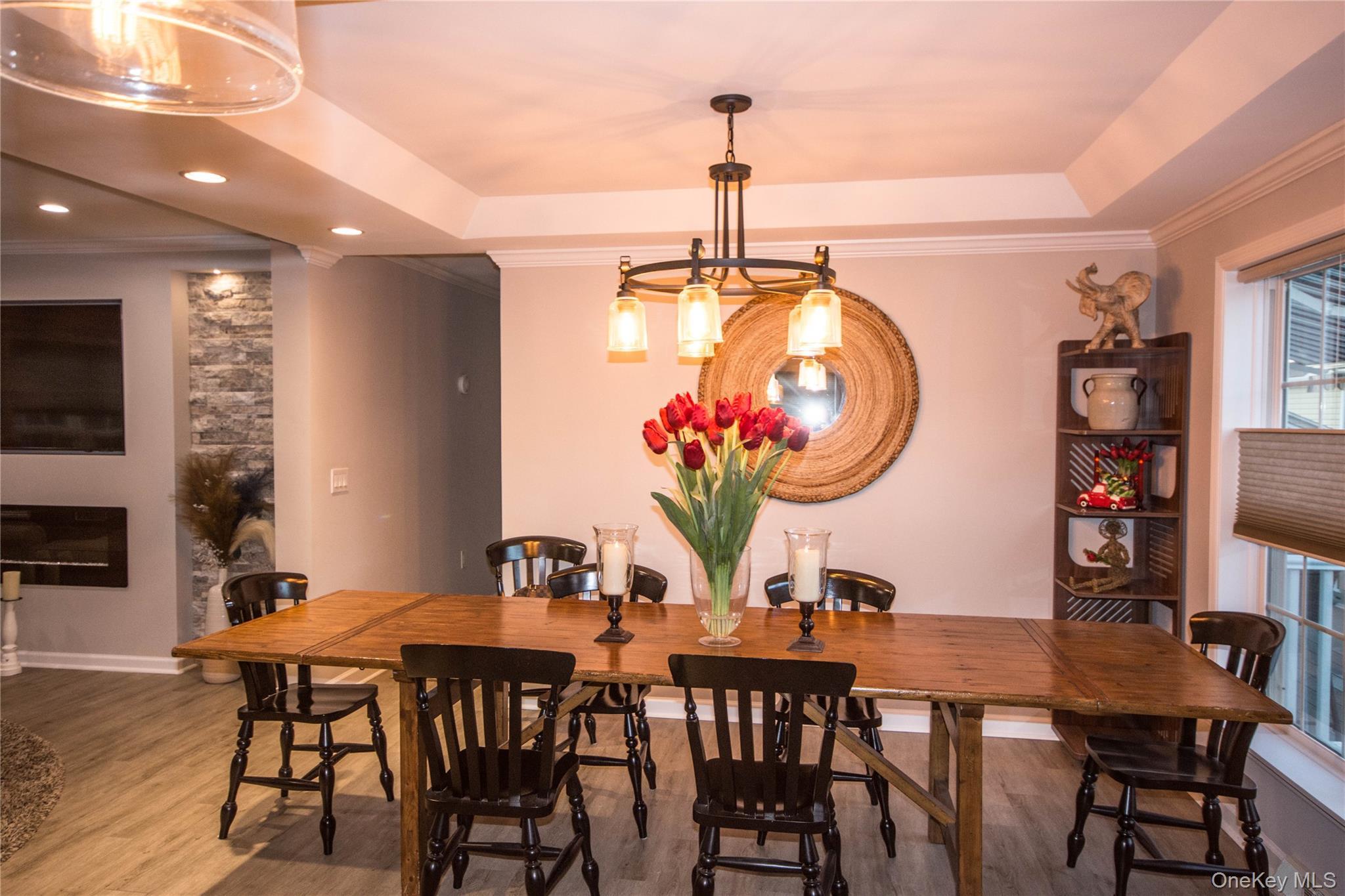 Single Family Old Country Rd  Suffolk County, NY 11901, MLS-942069-3