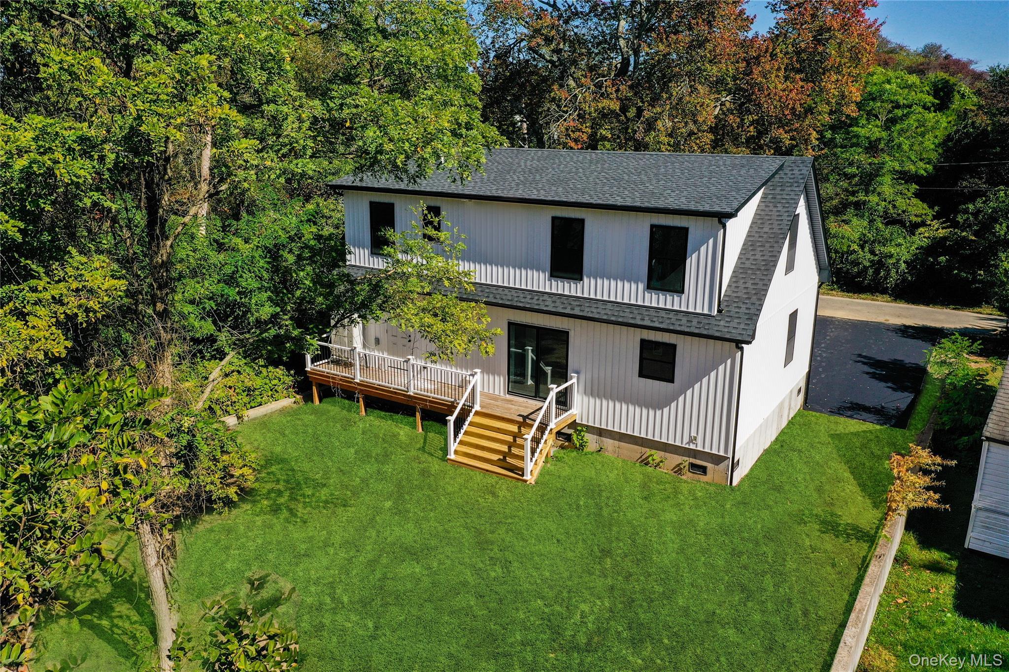 Single Family Mckinley Suffolk County, NY 11951, MLS-942106-29