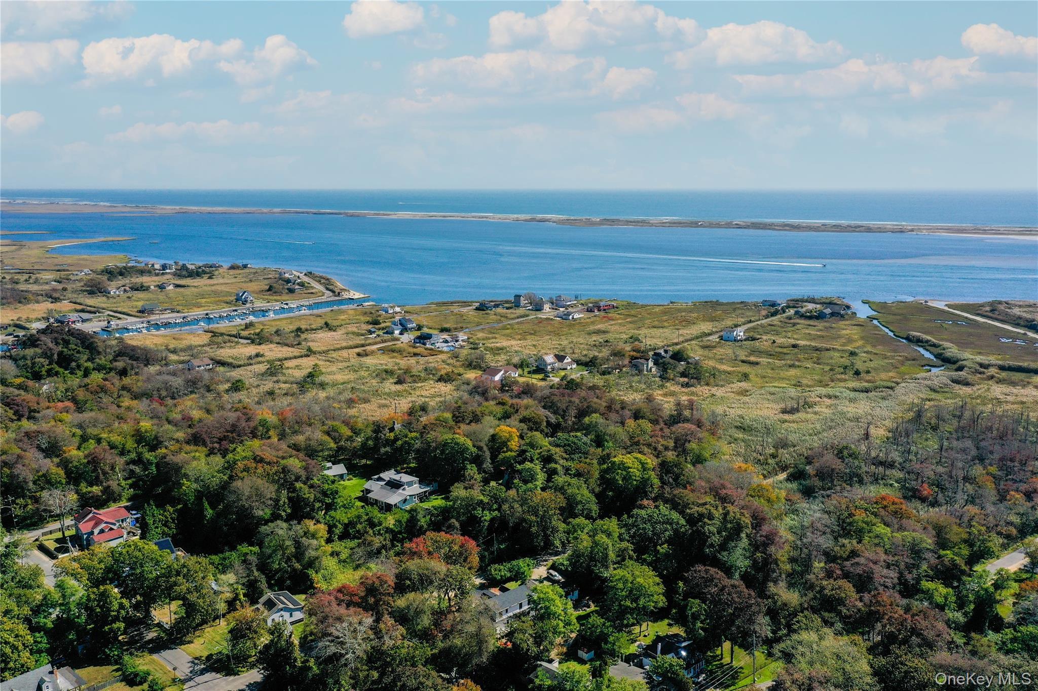 Single Family Mckinley Suffolk County, NY 11951, MLS-942106-30