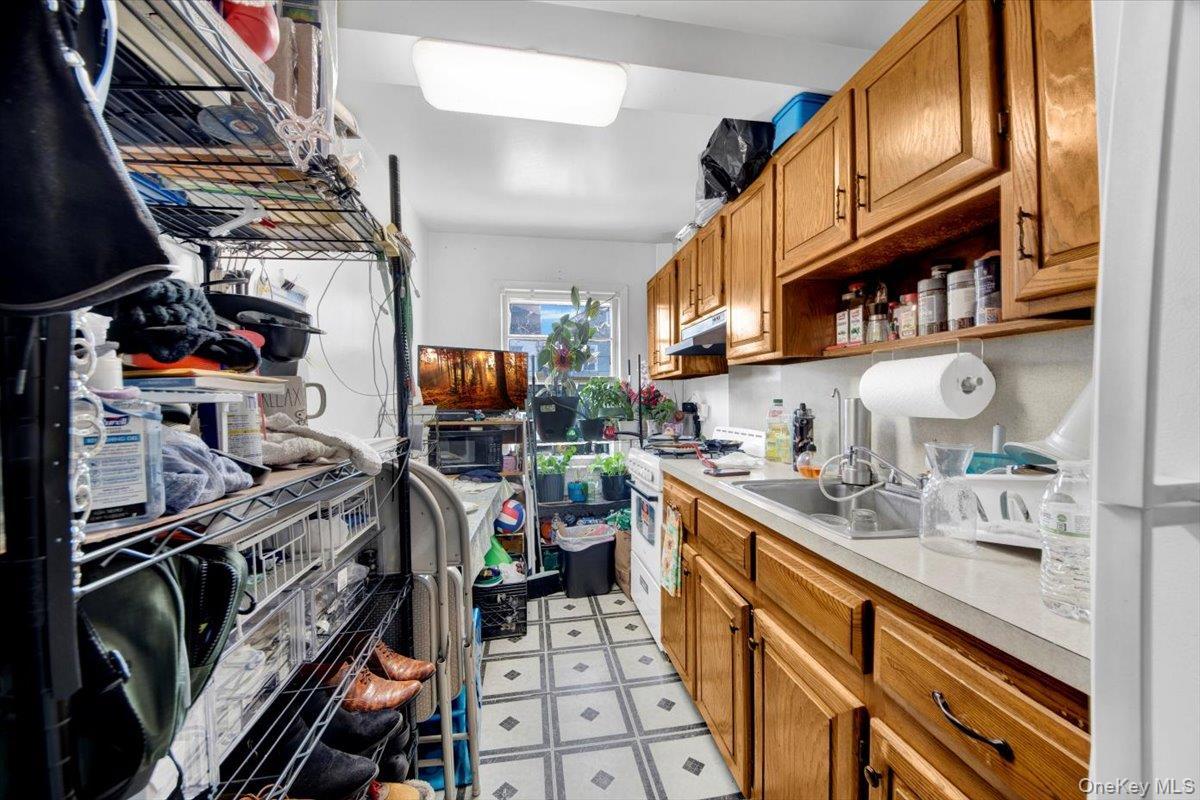 Single Family 5th  Westchester County, NY 10550, MLS-942152-18