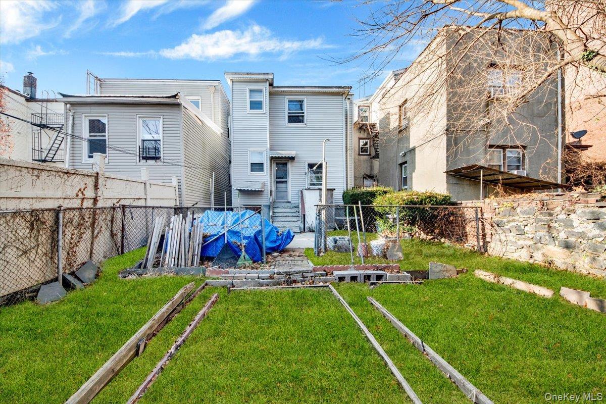 Single Family 5th  Westchester County, NY 10550, MLS-942152-21