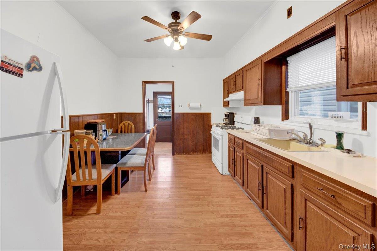 Single Family 5th  Westchester County, NY 10550, MLS-942152-5