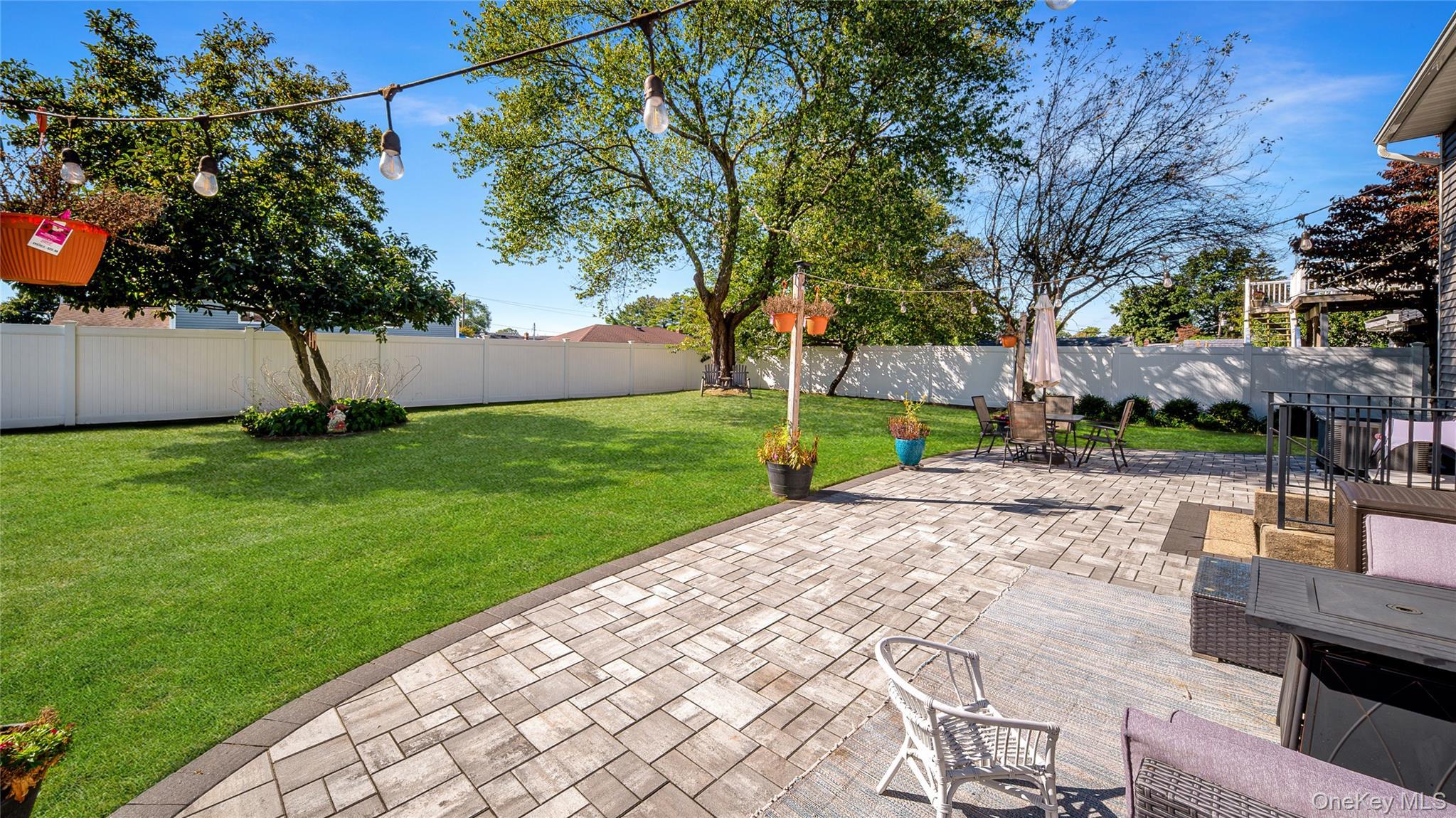 Single Family Ponder Suffolk County, NY 11729, MLS-942167-29