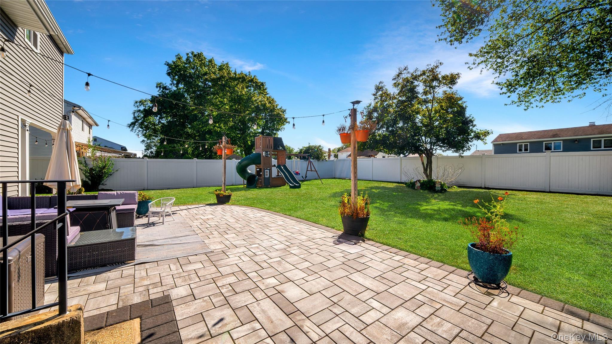 Single Family Ponder Suffolk County, NY 11729, MLS-942167-30