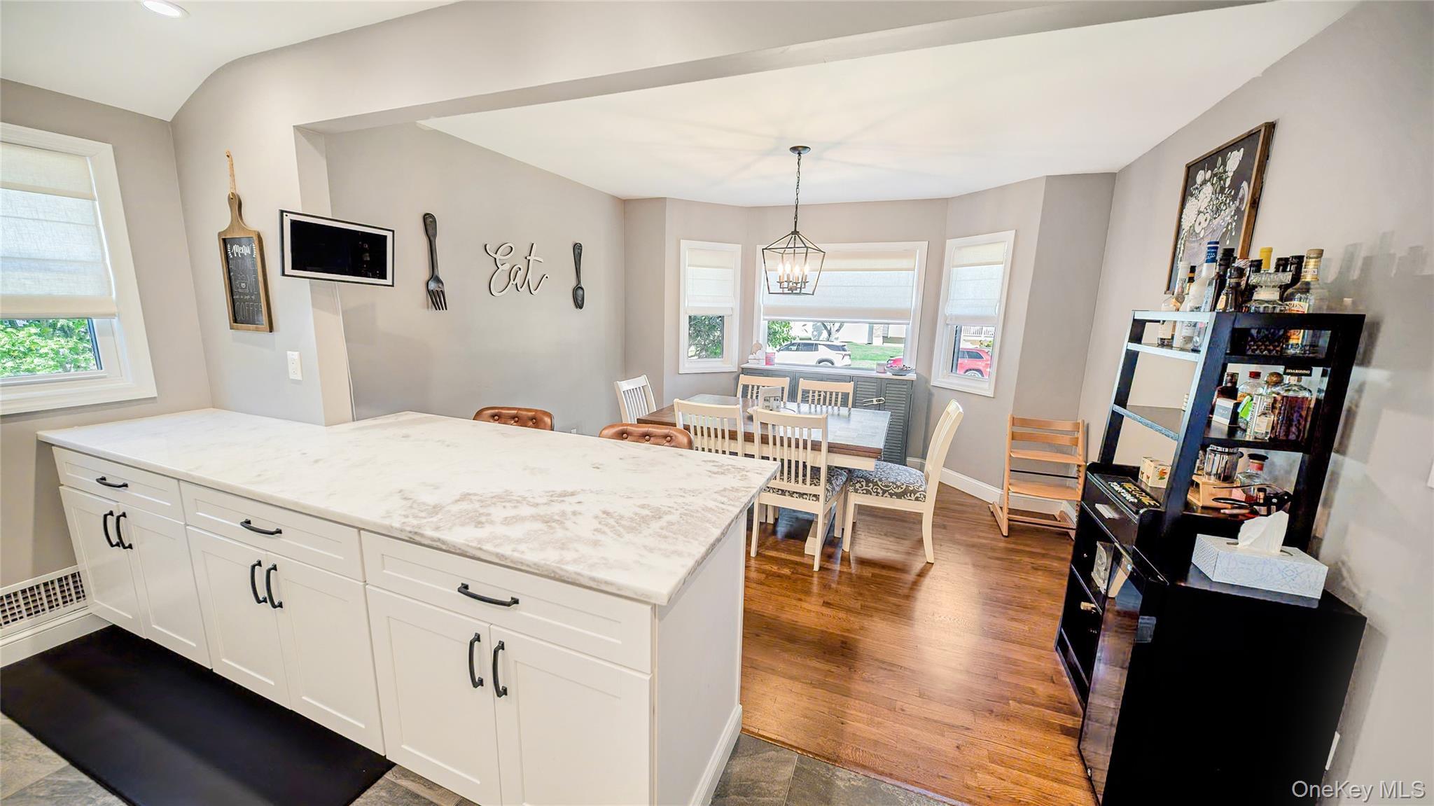 Single Family Ponder Suffolk County, NY 11729, MLS-942167-8