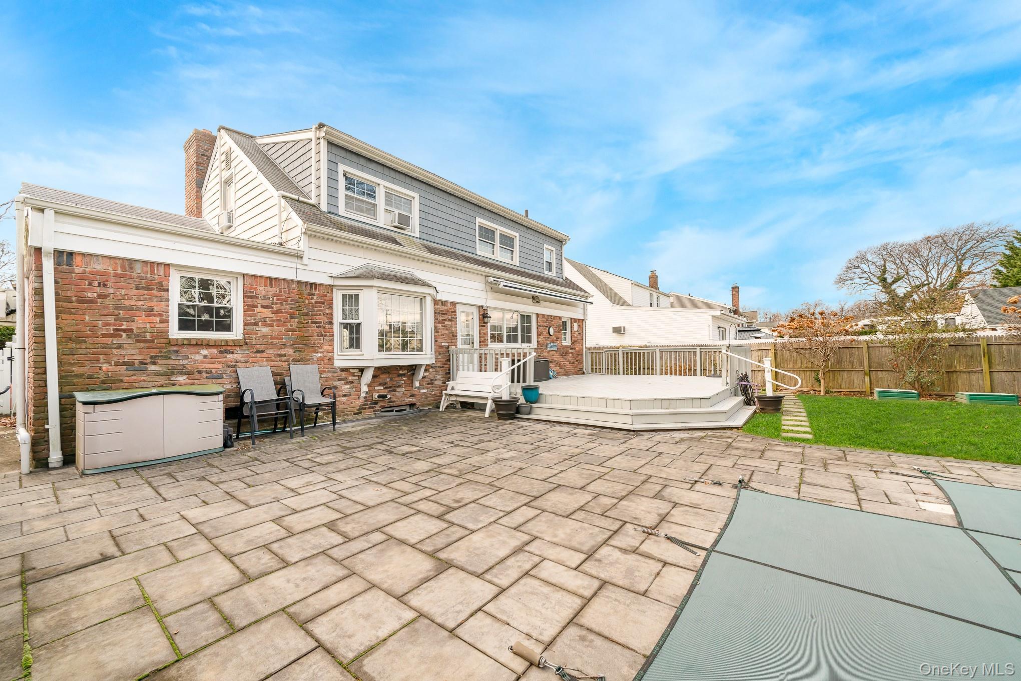 Single Family Wilburne  Nassau County, NY 11783, MLS-942173-4