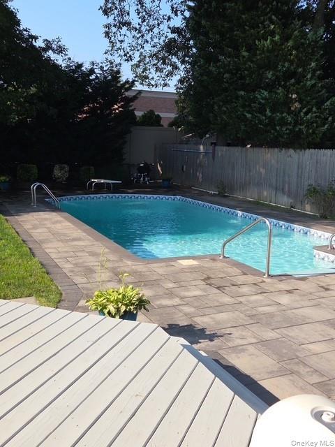 Single Family Wilburne  Nassau County, NY 11783, MLS-942173-9