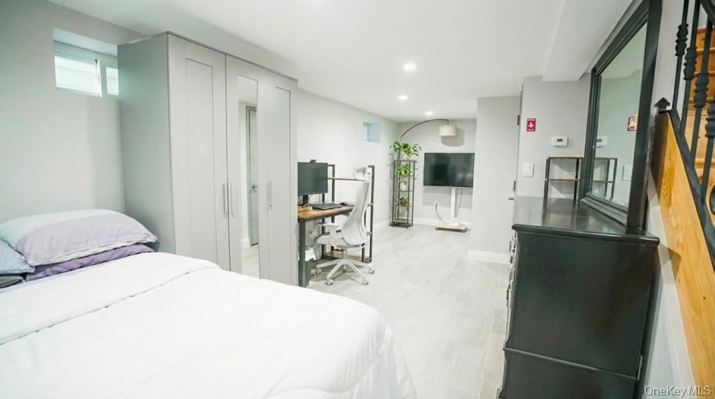 Single Family 135th Queens, NY 11420, MLS-942196-11