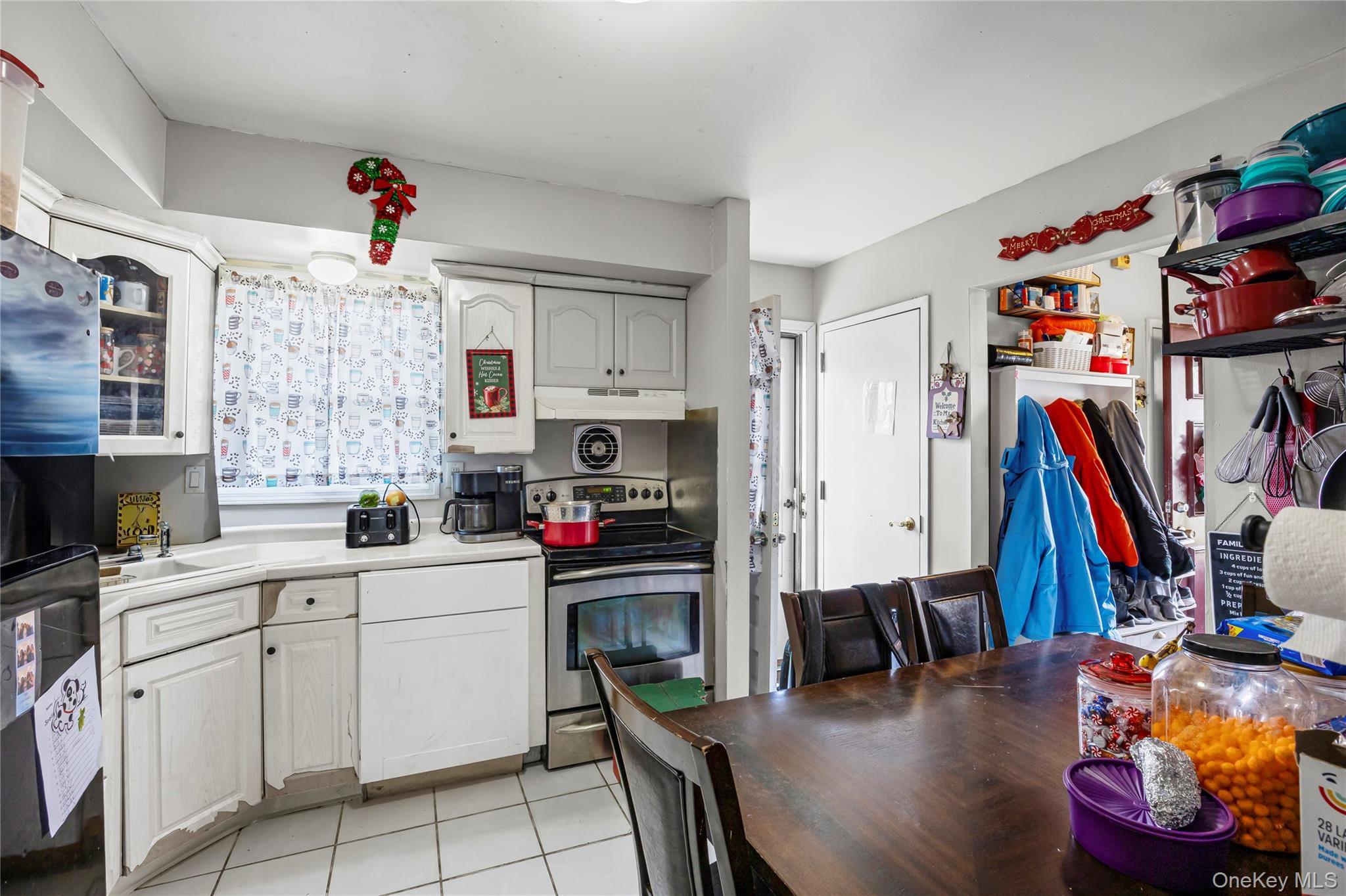 Single Family Fairview Suffolk County, NY 11967, MLS-942197-11