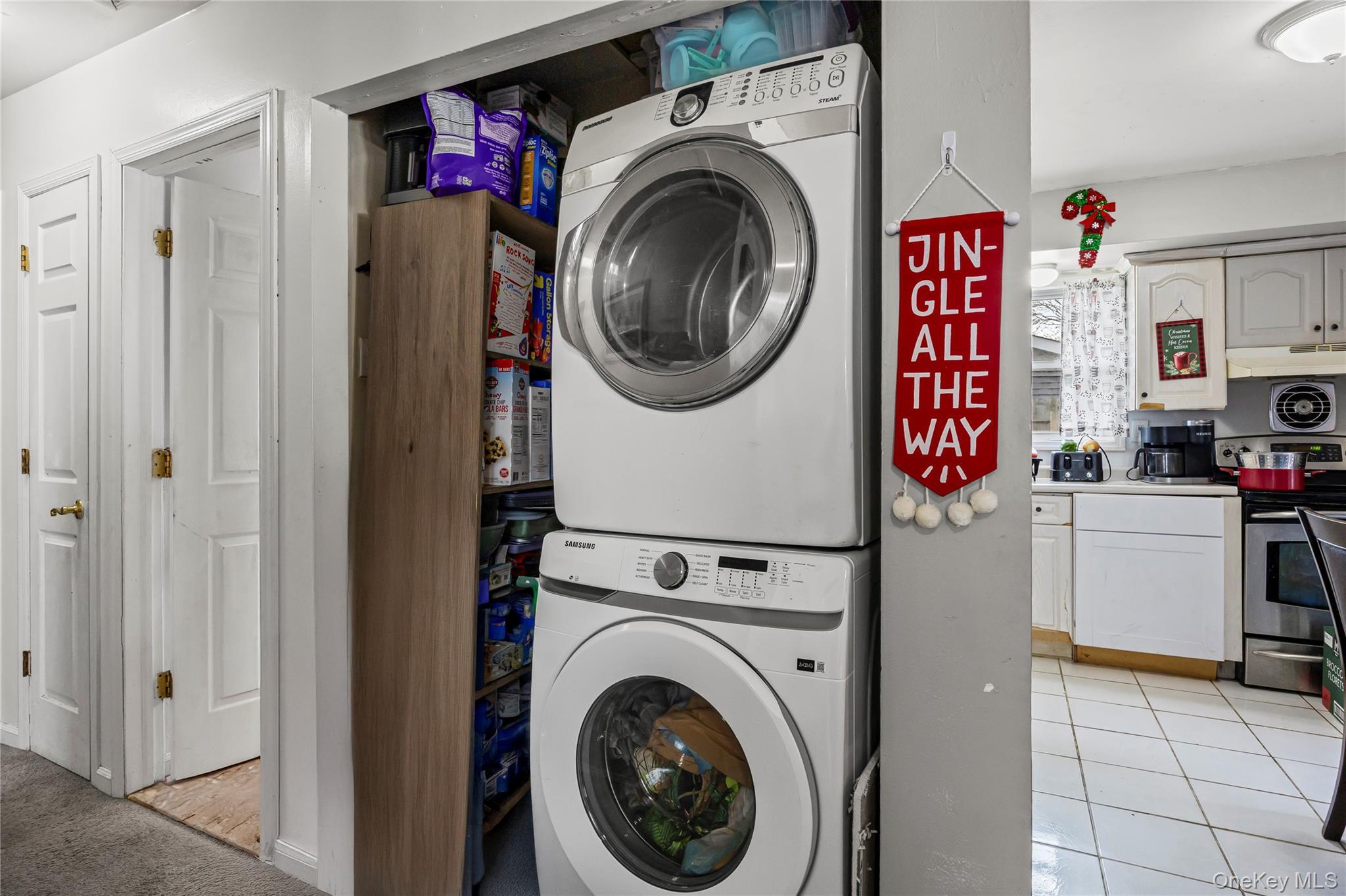 Single Family Fairview Suffolk County, NY 11967, MLS-942197-17