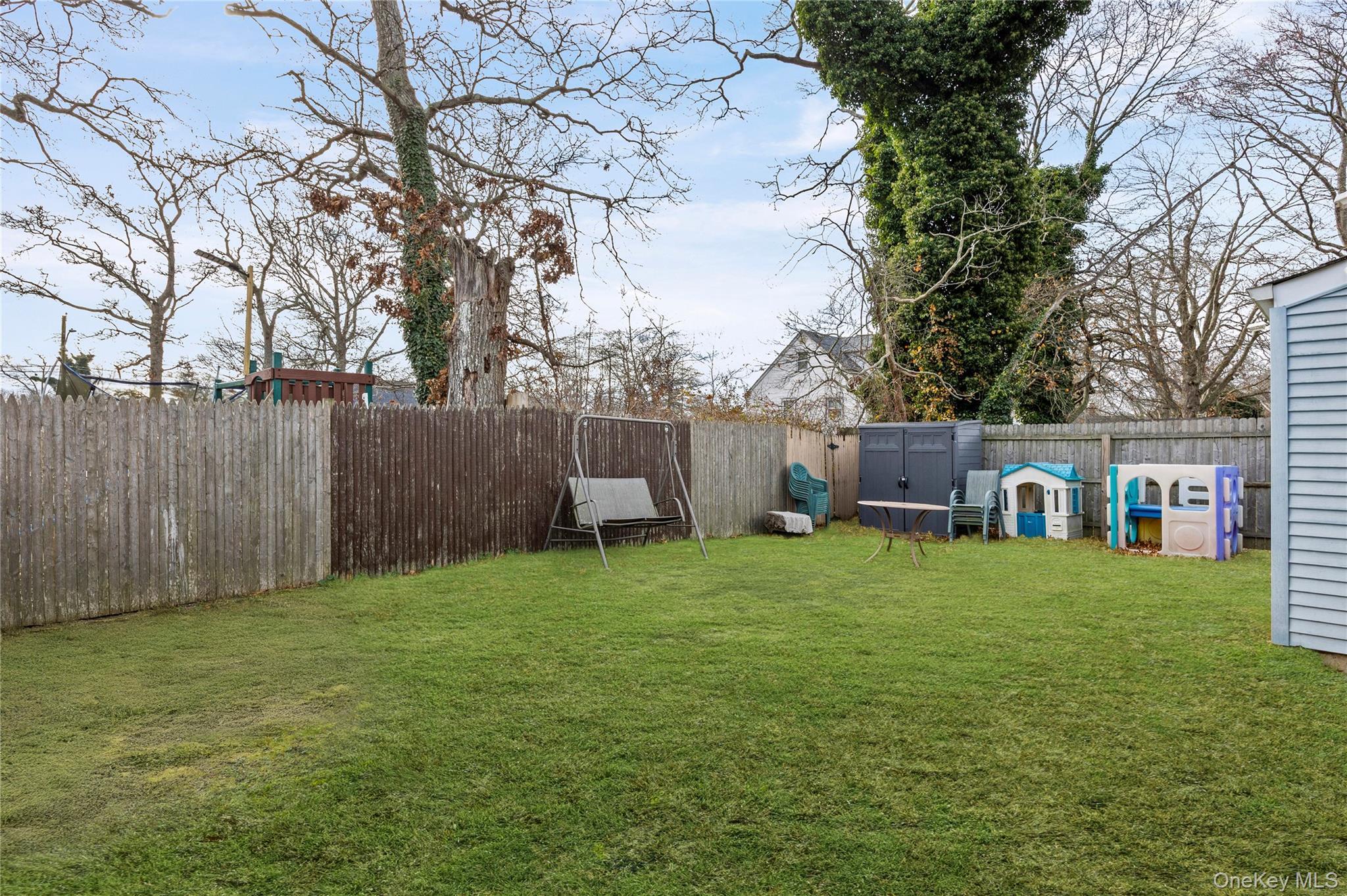 Single Family Fairview Suffolk County, NY 11967, MLS-942197-19