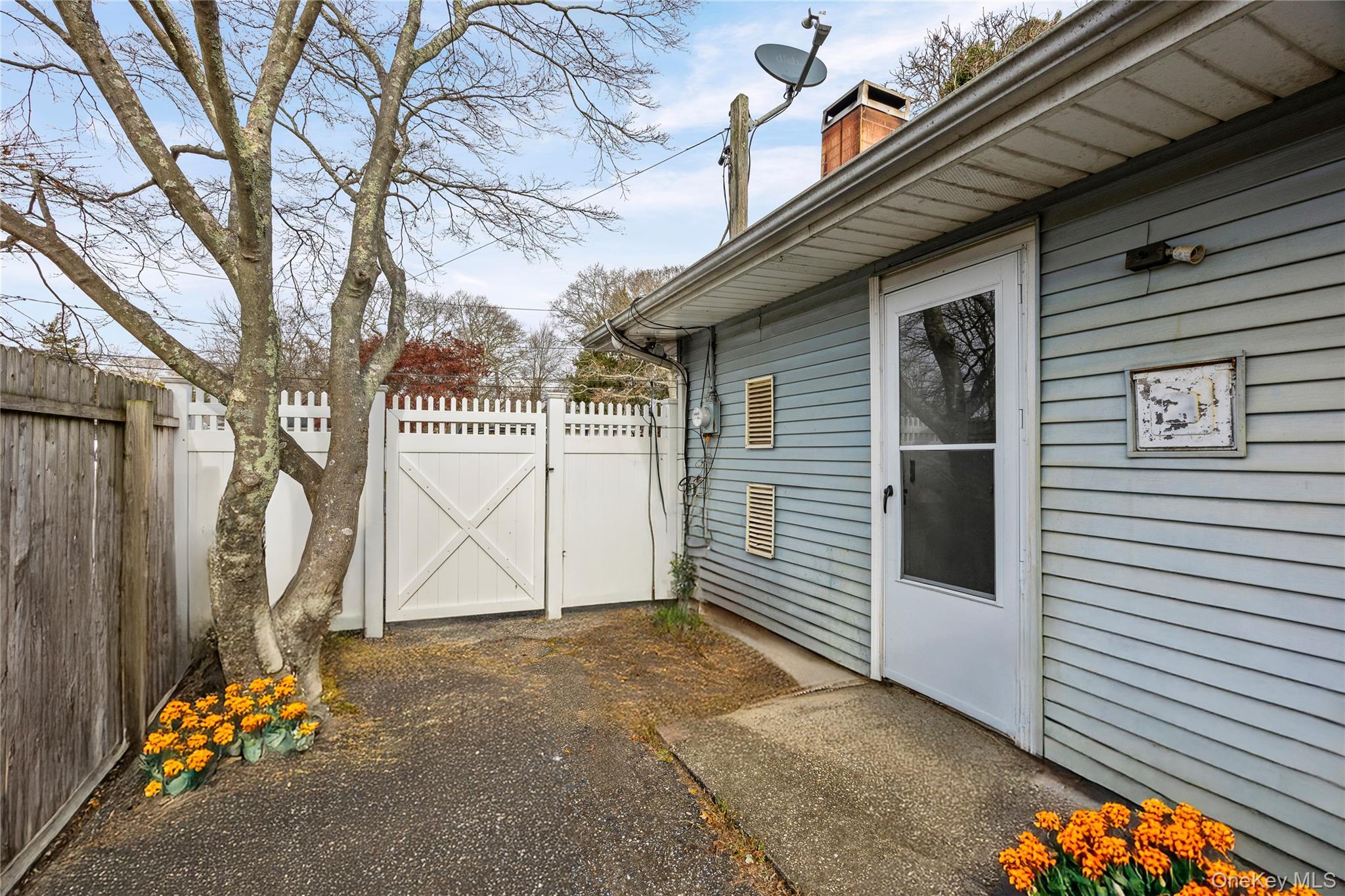 Single Family Fairview Suffolk County, NY 11967, MLS-942197-20