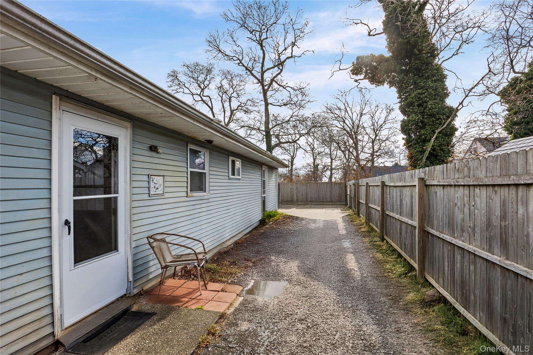 Single Family Fairview Suffolk County, NY 11967, MLS-942197-21