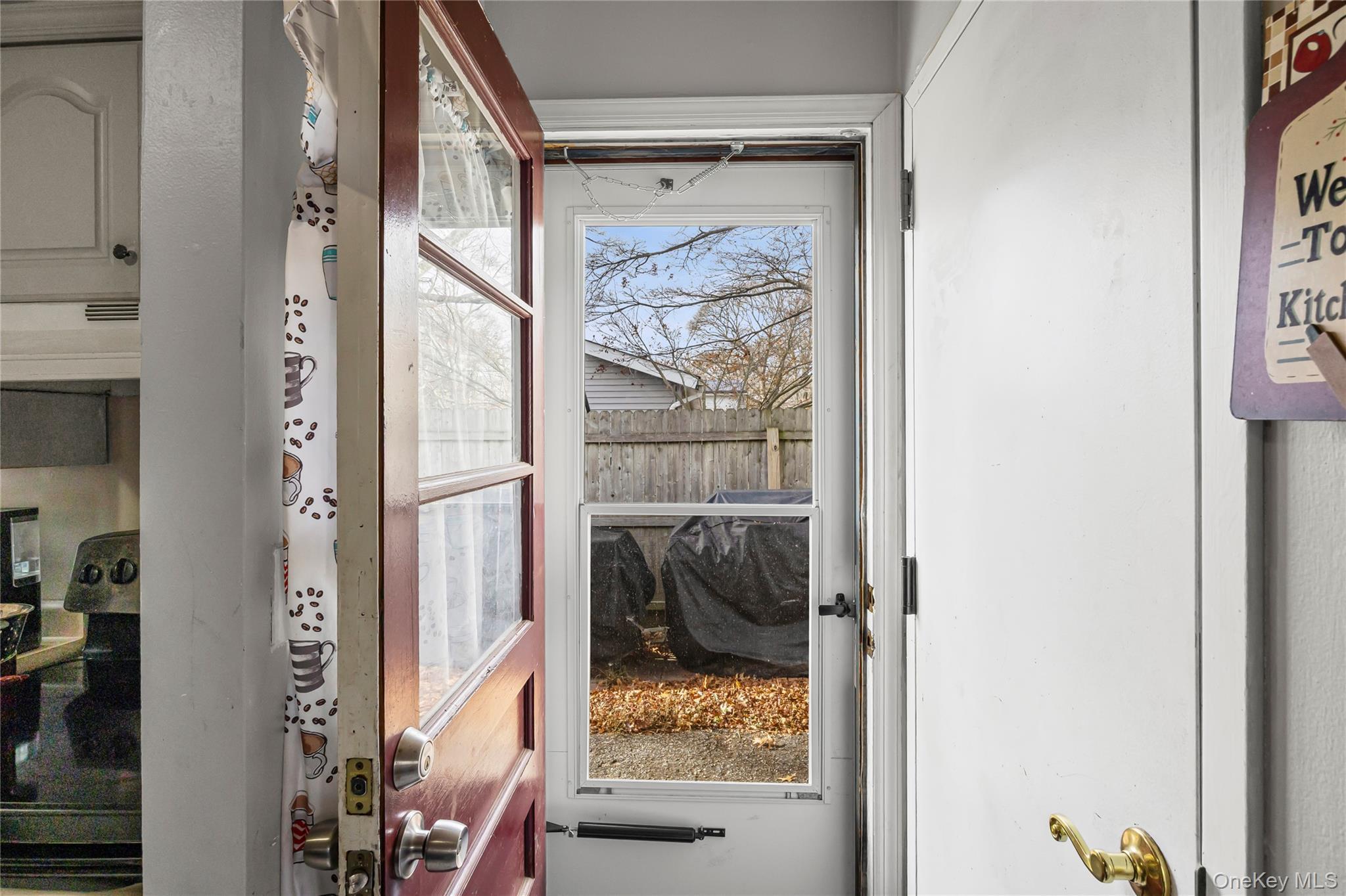 Single Family Fairview  Suffolk County, NY 11967, MLS-942197-25