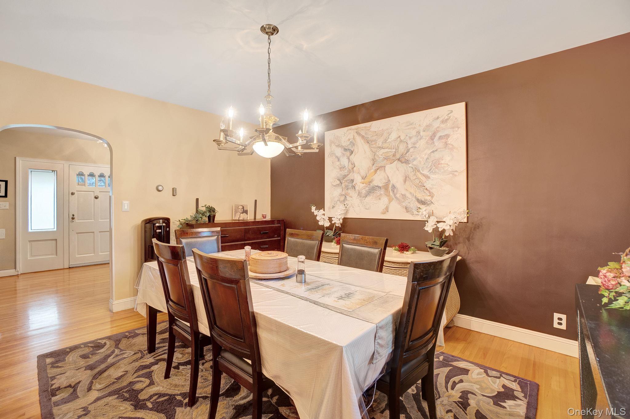 Single Family Bixby Nassau County, NY 11510, MLS-942198-18