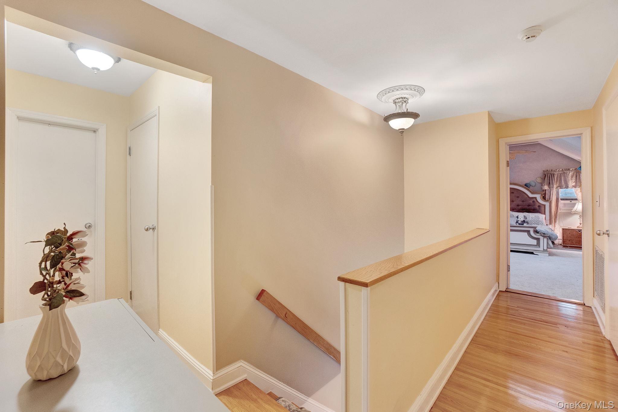 Single Family Bixby Nassau County, NY 11510, MLS-942198-30