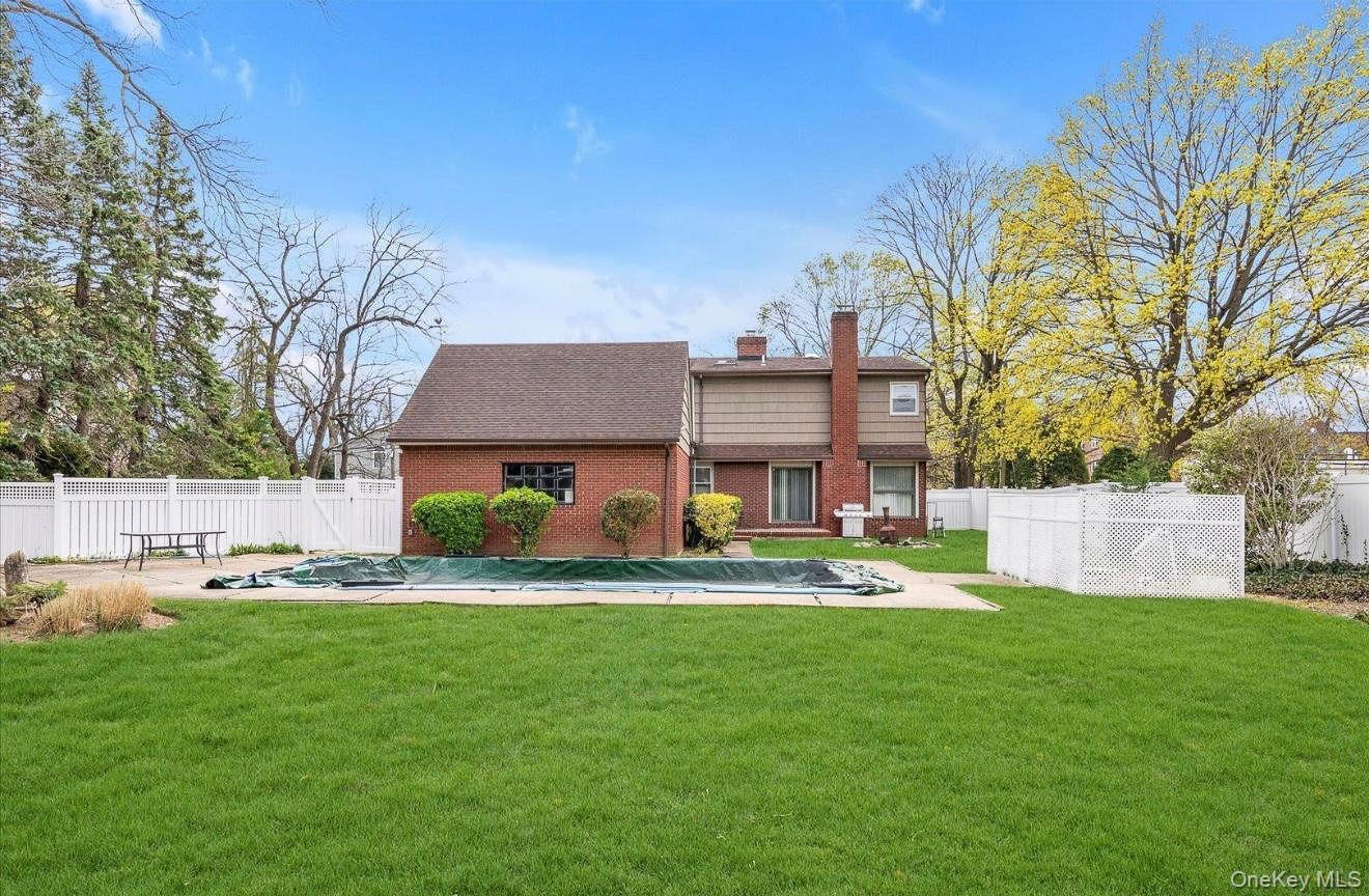 Single Family Bixby Nassau County, NY 11510, MLS-942198-33