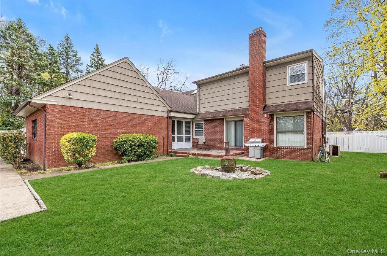 Single Family Bixby Nassau County, NY 11510, MLS-942198-34