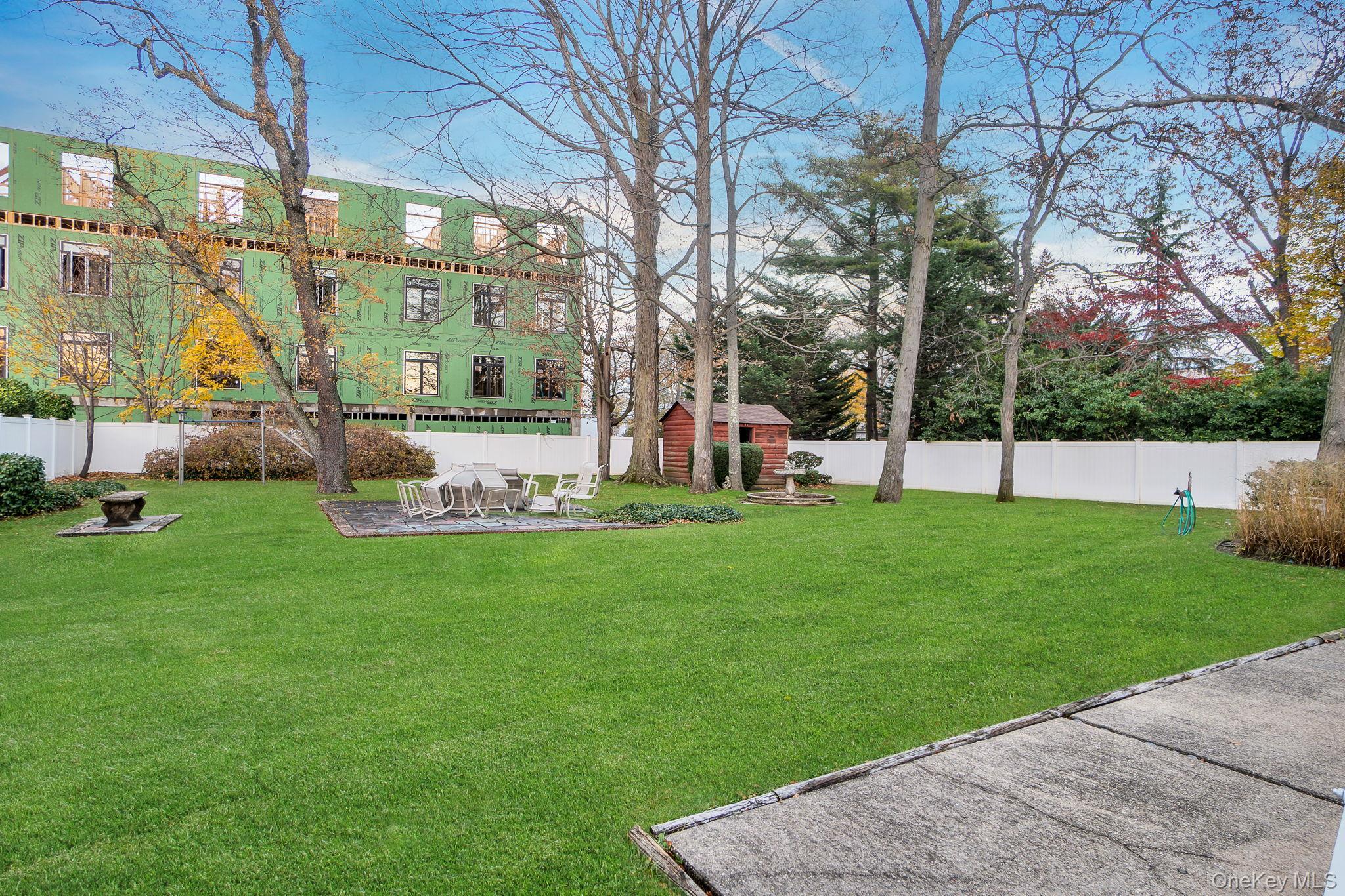 Single Family Bixby Nassau County, NY 11510, MLS-942198-36