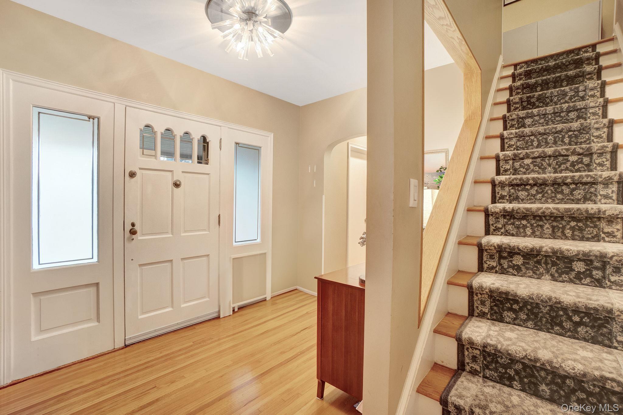 Single Family Bixby Nassau County, NY 11510, MLS-942198-9