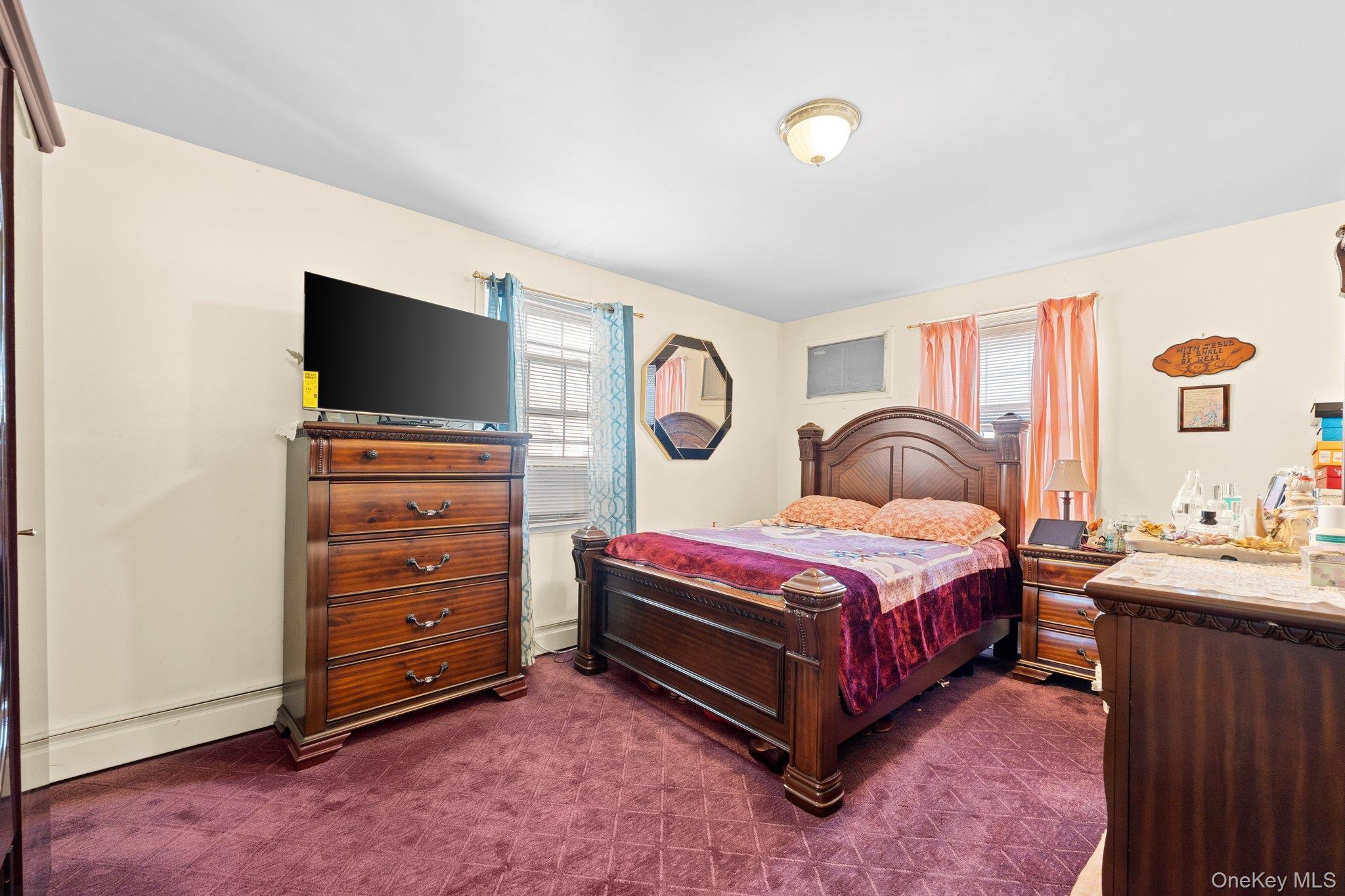 Single Family 223rd  Queens, NY 11413, MLS-942216-15