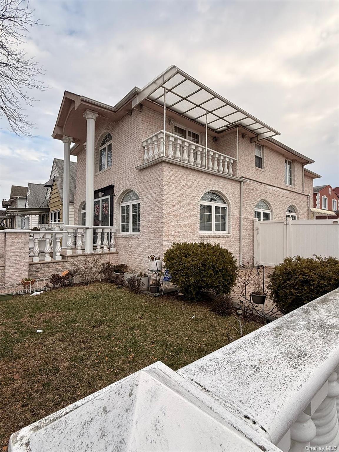 Single Family 79th Queens, NY 11004, MLS-942221-4