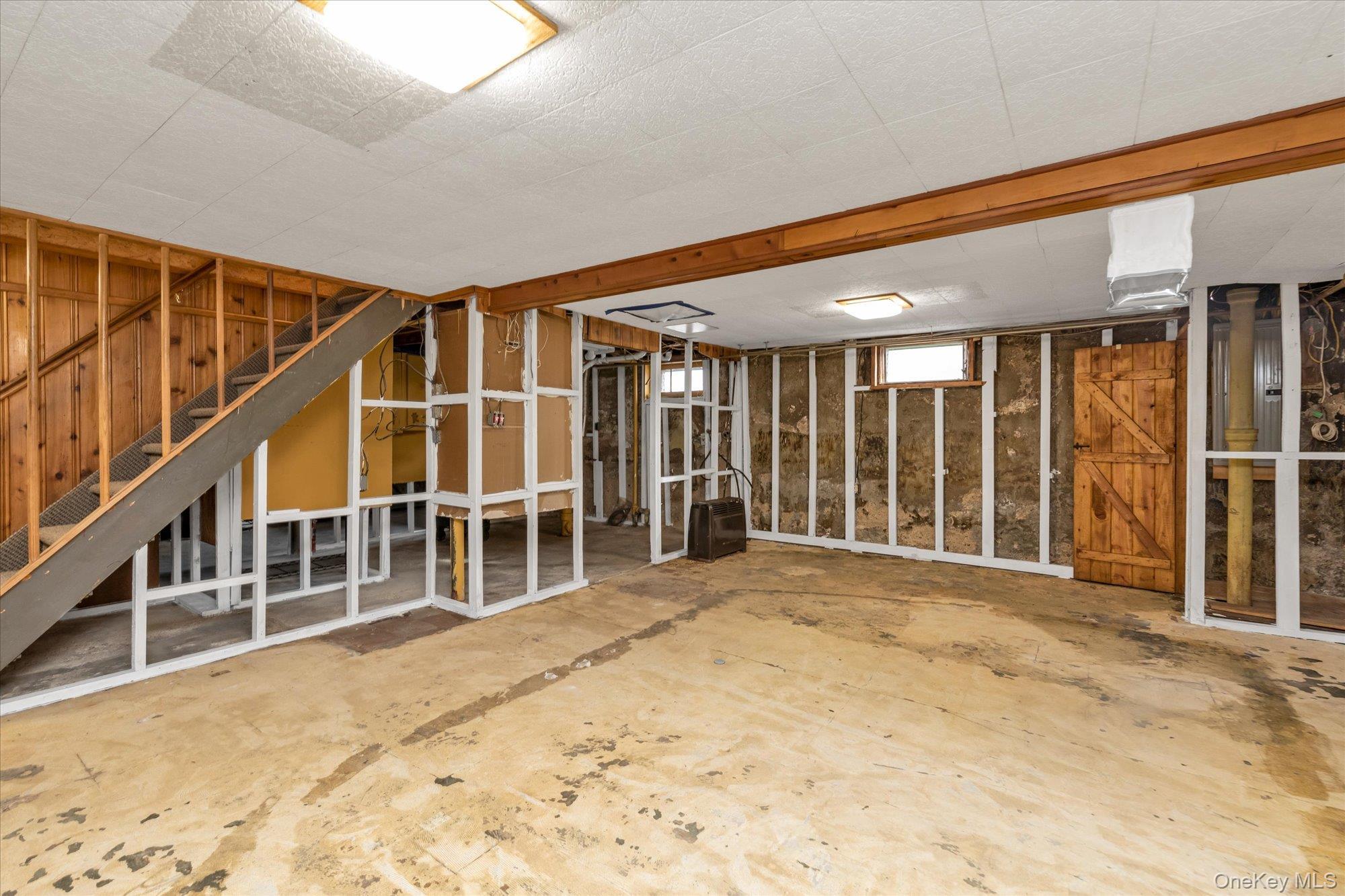 Single Family 7th  Nassau County, NY 11040, MLS-942231-16