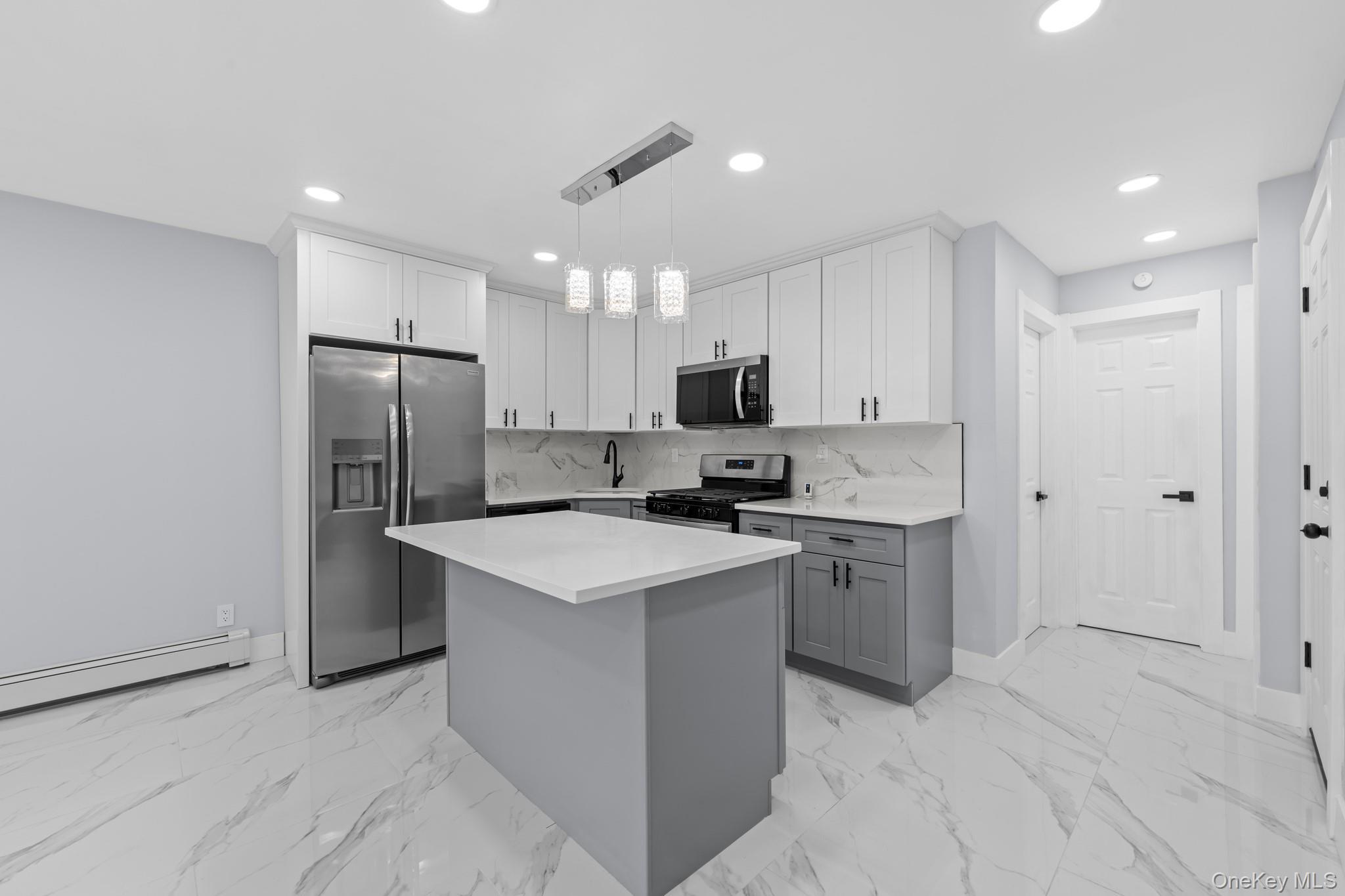 Single Family Van Siclen  Brooklyn, NY 11207, MLS-942236-3