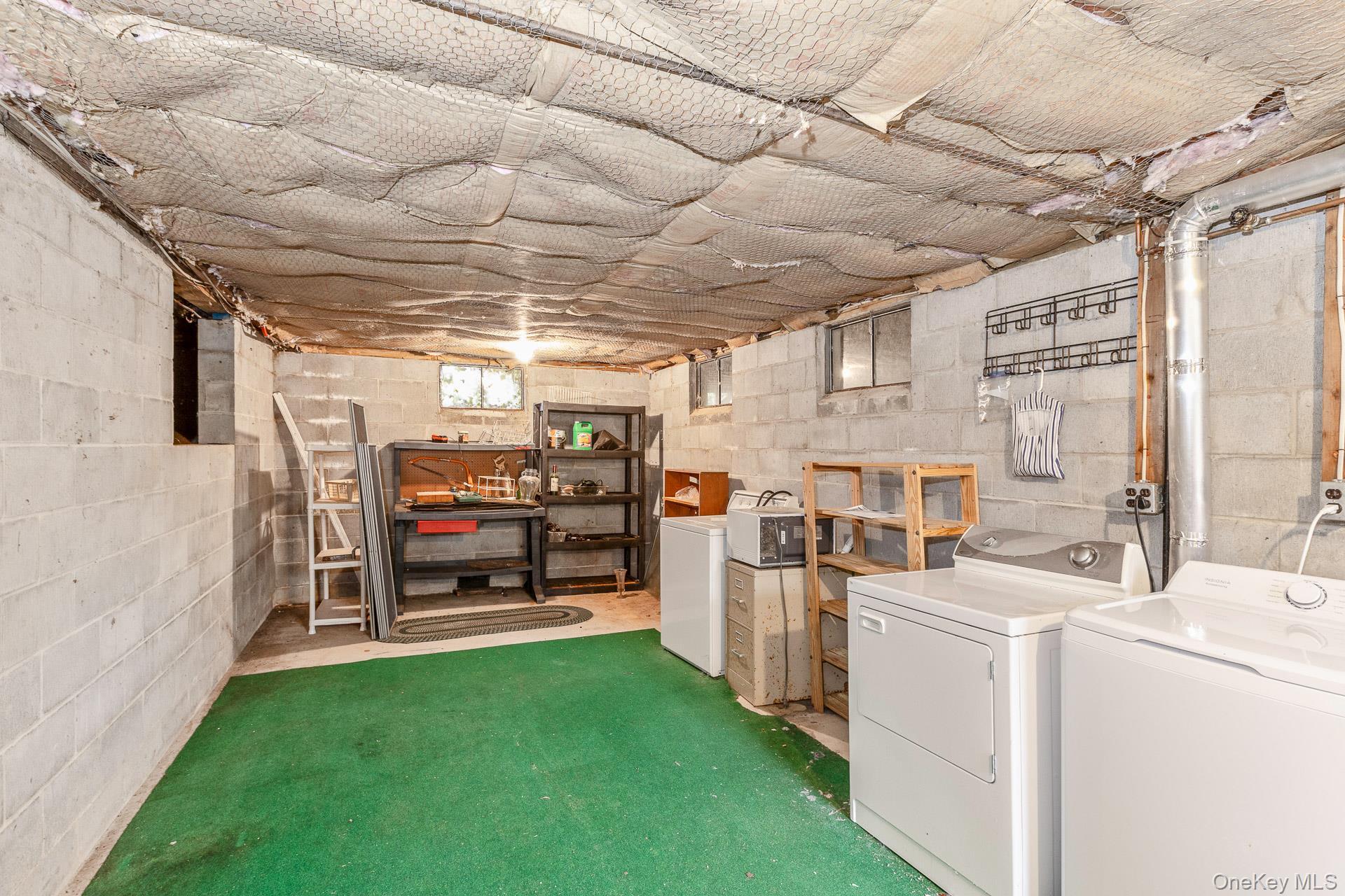 Single Family Birch Hill Suffolk County, NY 11766, MLS-942244-16