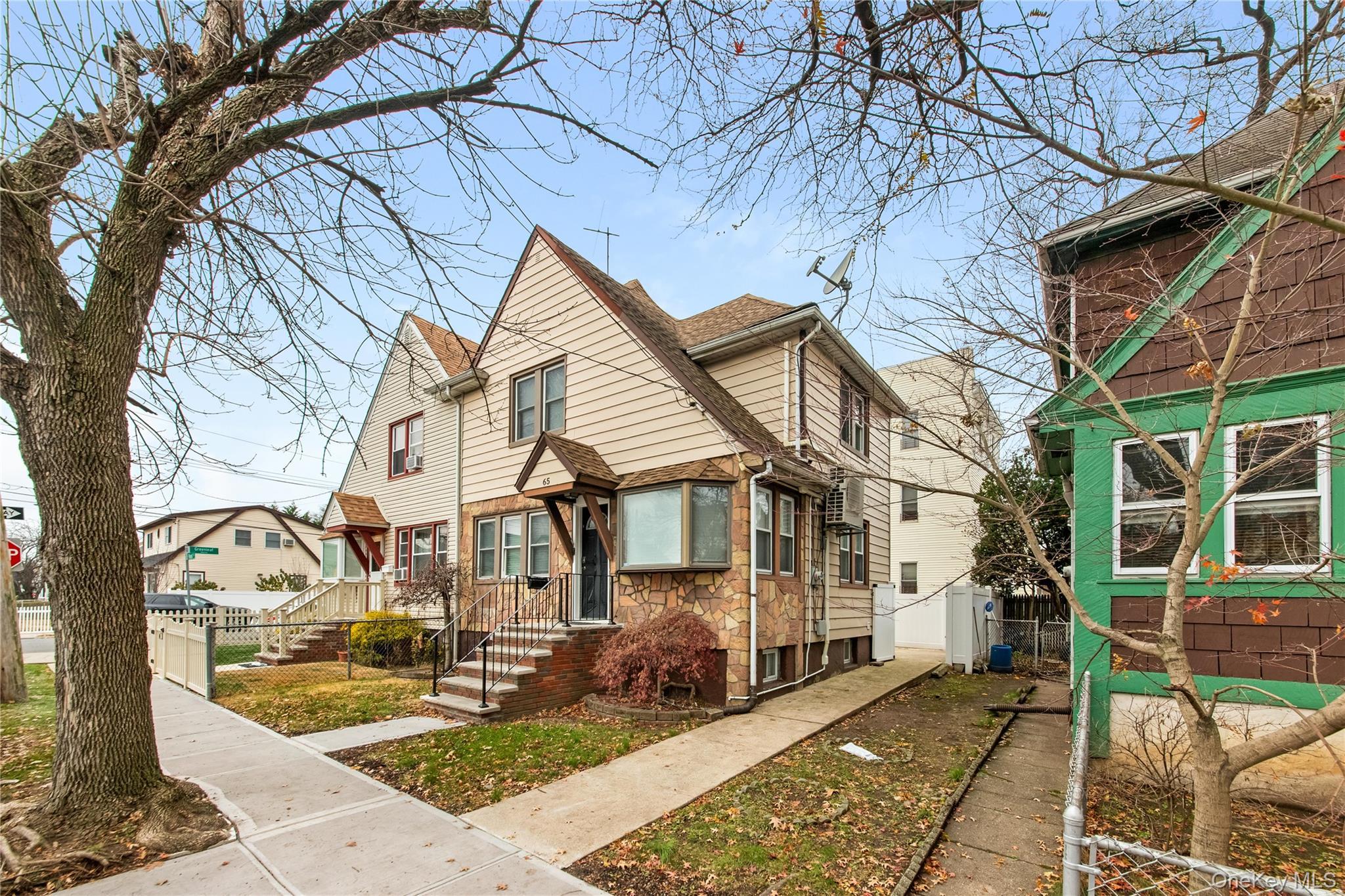 Single Family Floyd  Staten Island, NY 10310, MLS-942263-2