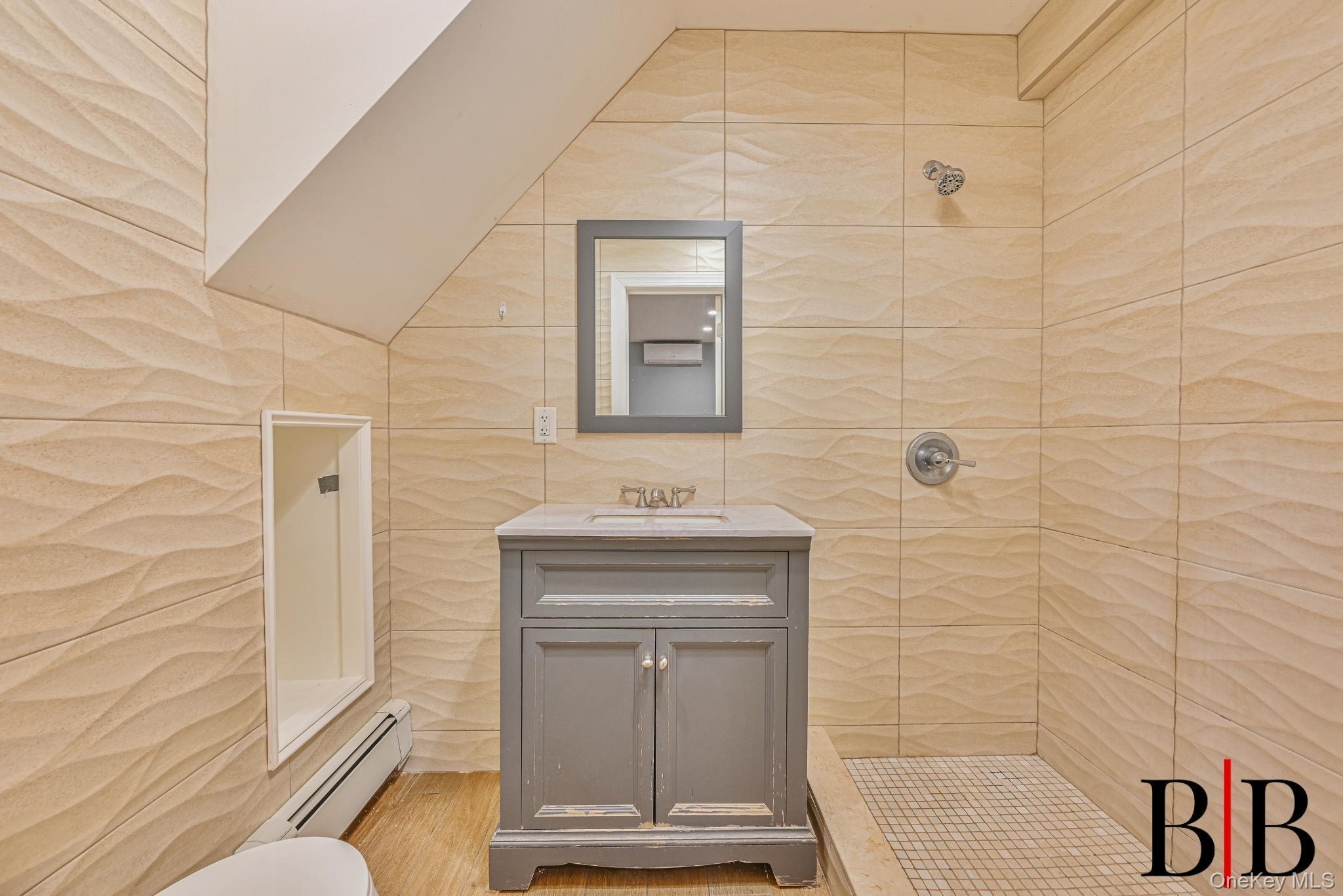 Single Family Bergen  Brooklyn, NY 11234, MLS-942273-28