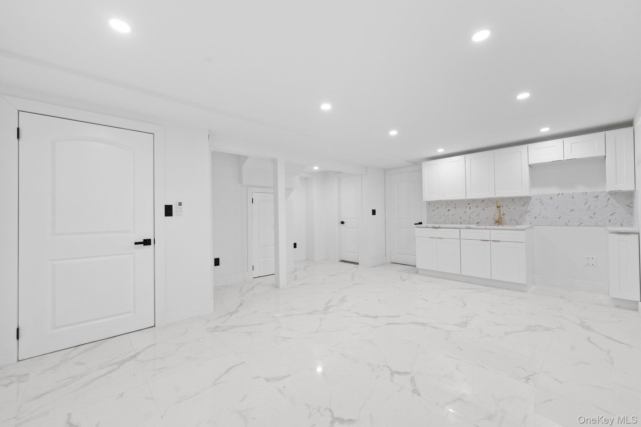 Single Family 202nd Queens, NY 11412, MLS-942283-20