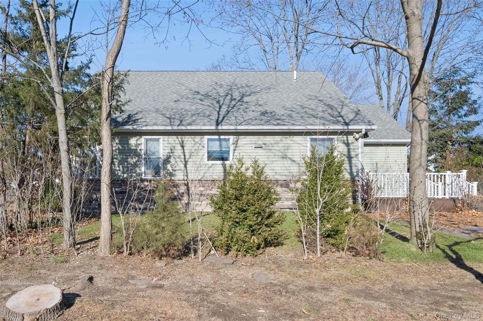 Single Family Willow  Nassau County, NY 11793, MLS-942330-22