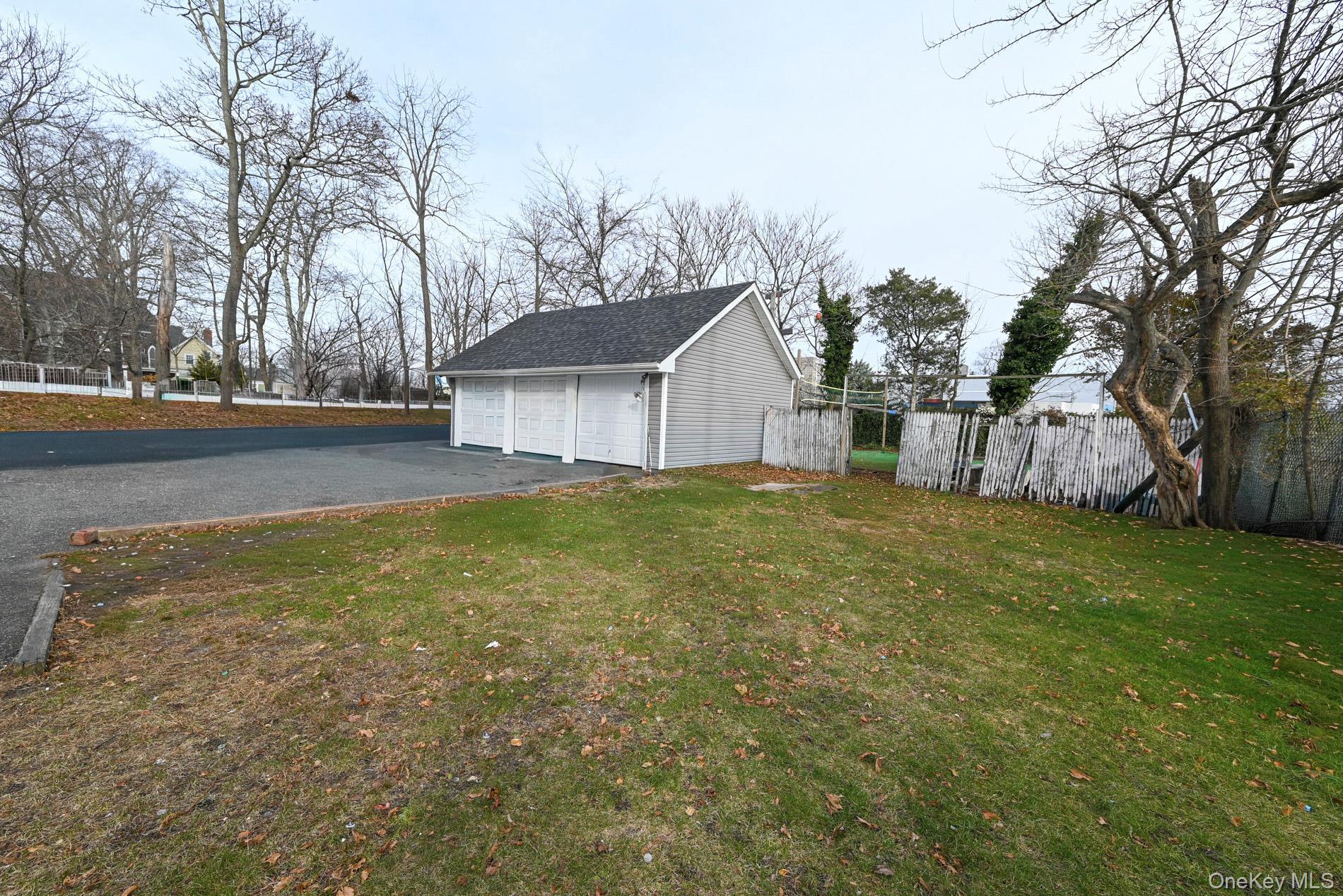 Single Family Rider  Suffolk County, NY 11772, MLS-942342-2