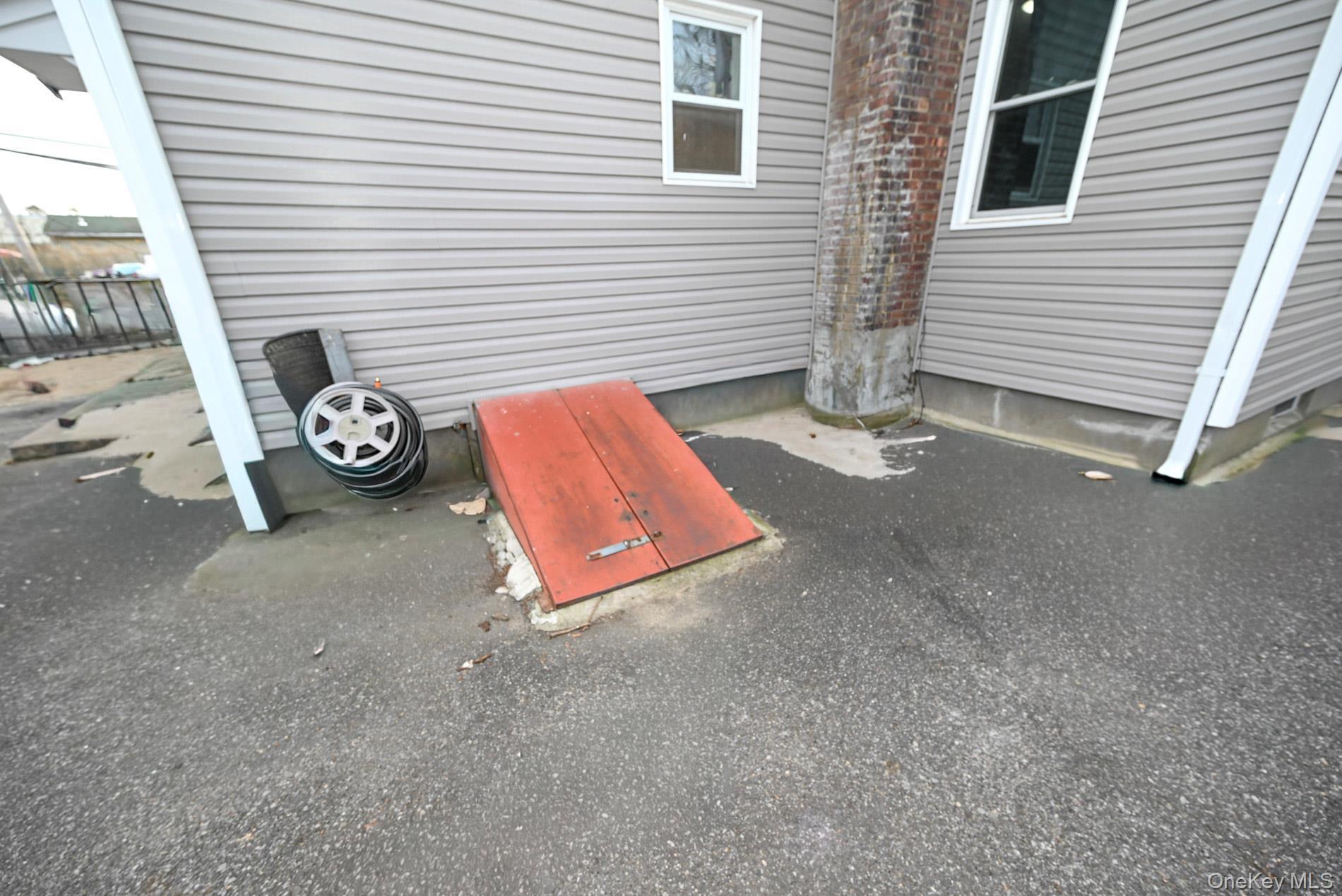 Single Family Rider  Suffolk County, NY 11772, MLS-942342-21