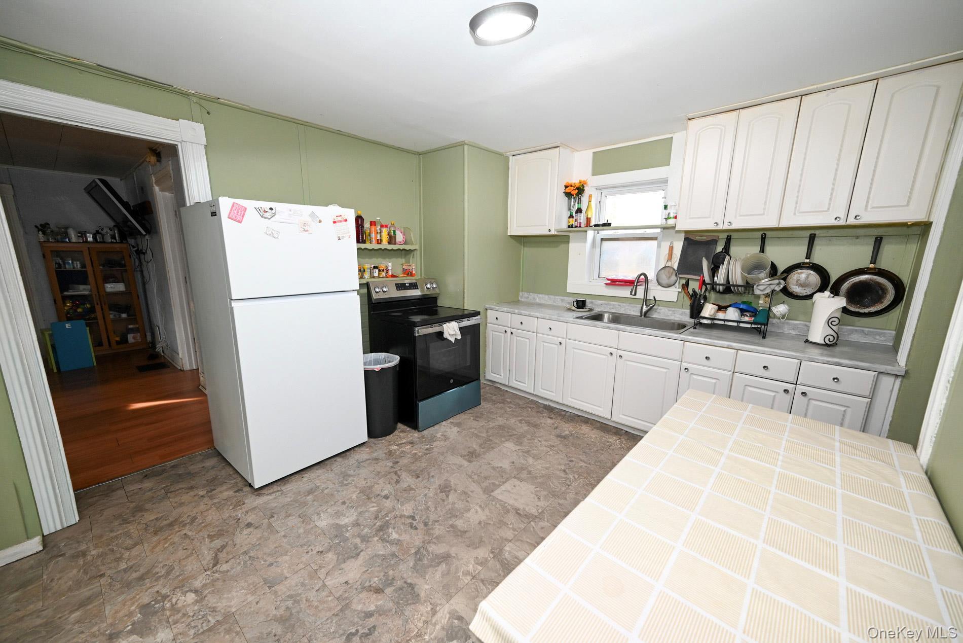 Single Family Rider  Suffolk County, NY 11772, MLS-942342-3