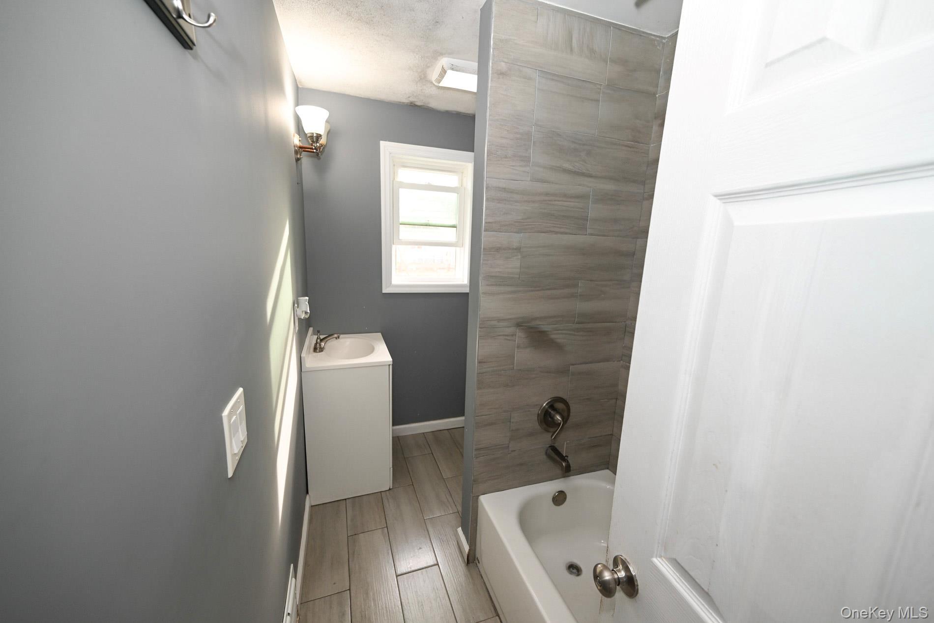 Single Family Rider  Suffolk County, NY 11772, MLS-942342-5