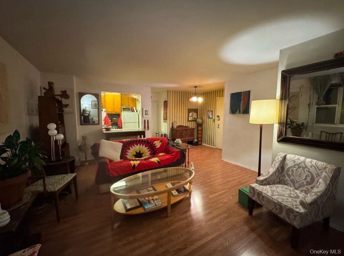 Coop 39  Queens, NY 11377, MLS-942350-4