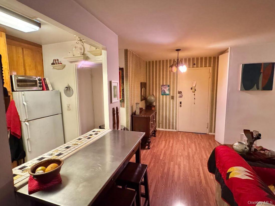 Coop 39  Queens, NY 11377, MLS-942350-7