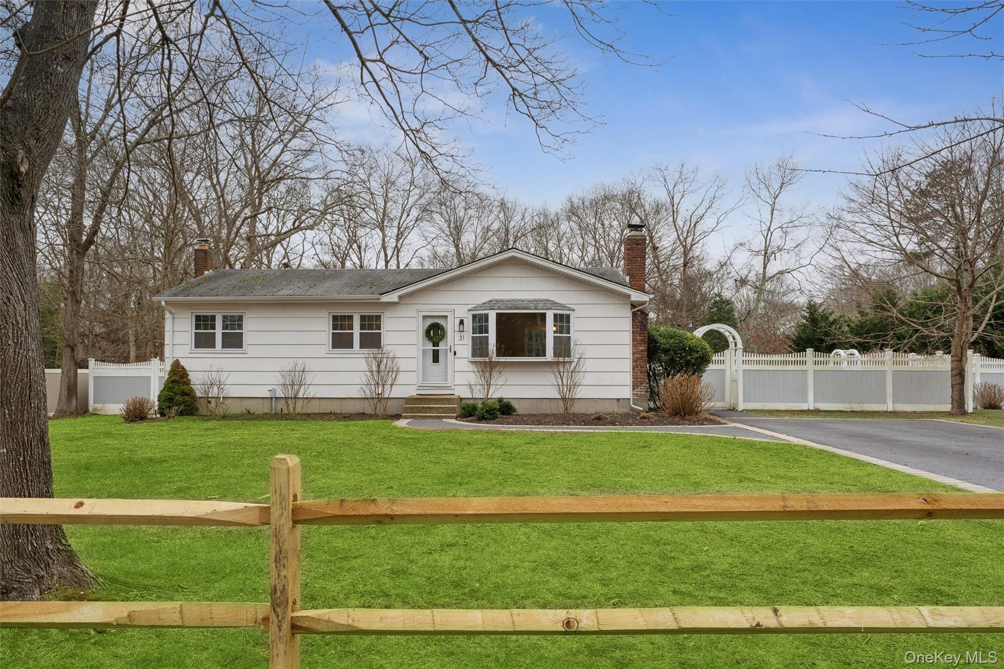 Single Family Howell Suffolk County, NY 11972, MLS-942376-3