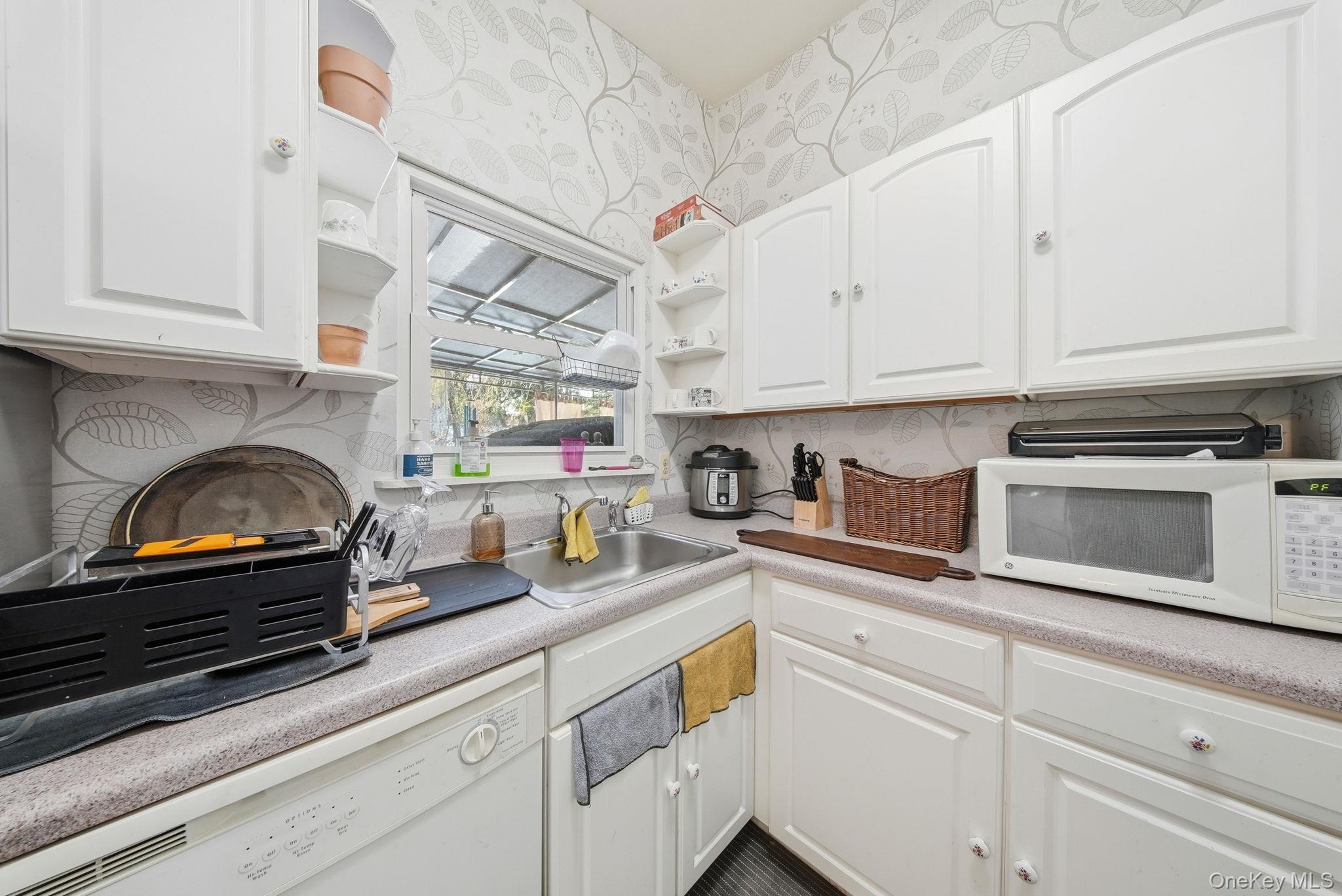 Single Family Straight  Sullivan County, NY 12775, MLS-942382-10