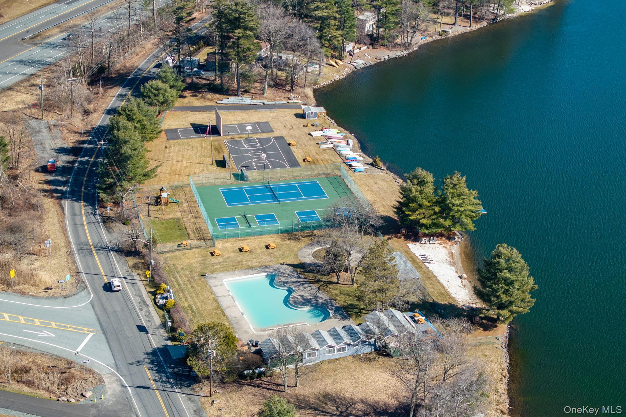 Single Family Straight  Sullivan County, NY 12775, MLS-942382-26