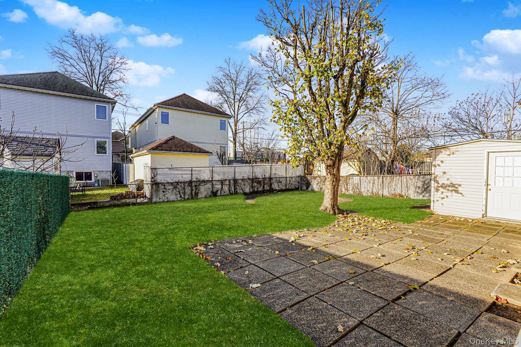 Single Family Evergreen Staten Island, NY 10305, MLS-942393-30