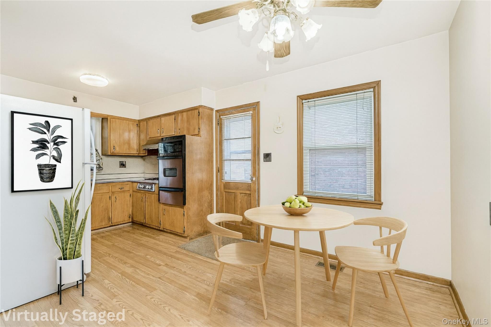 Single Family Evergreen Staten Island, NY 10305, MLS-942393-4