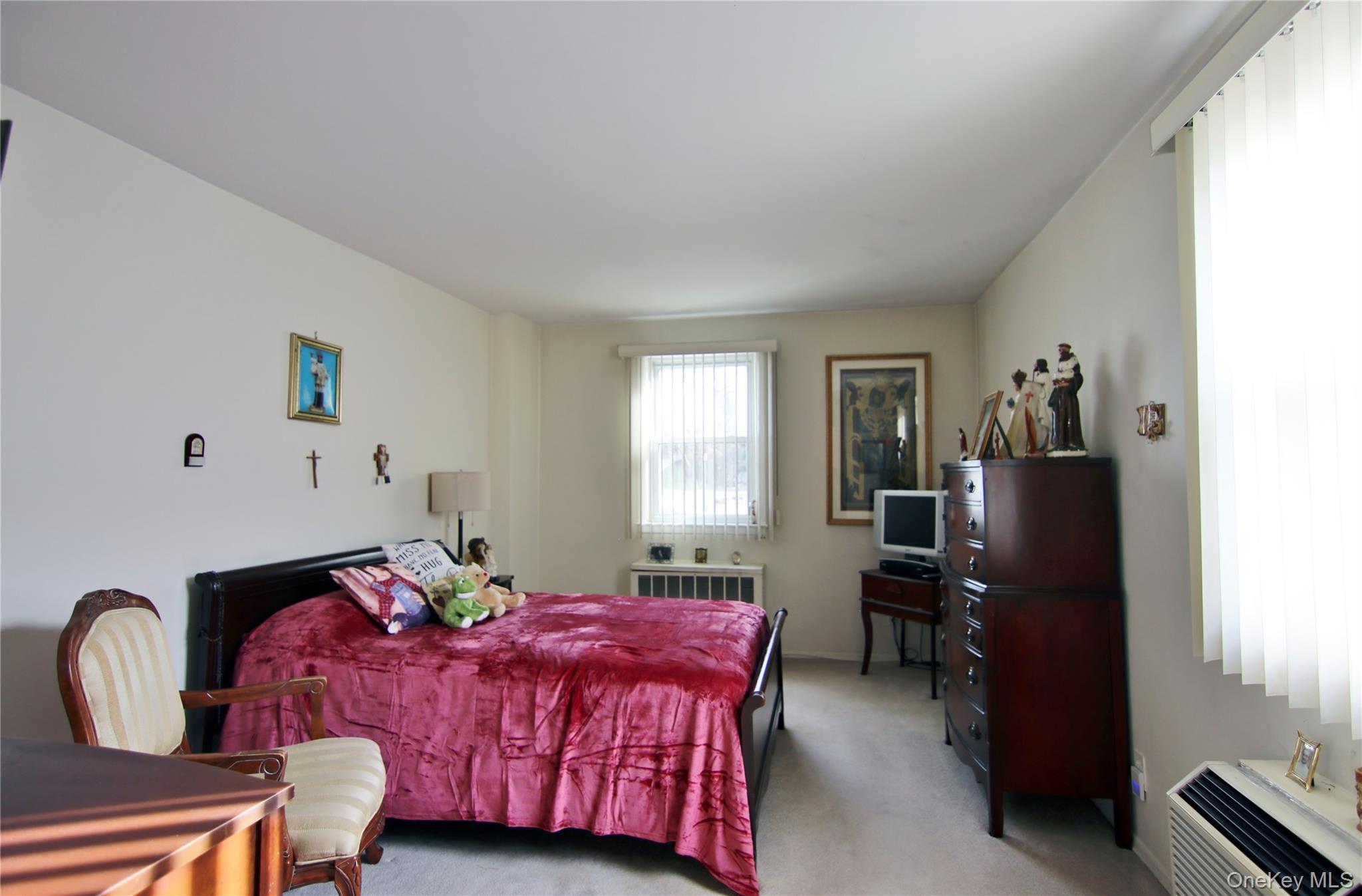 Condo Avon  Westchester County, NY 10573, MLS-942412-17