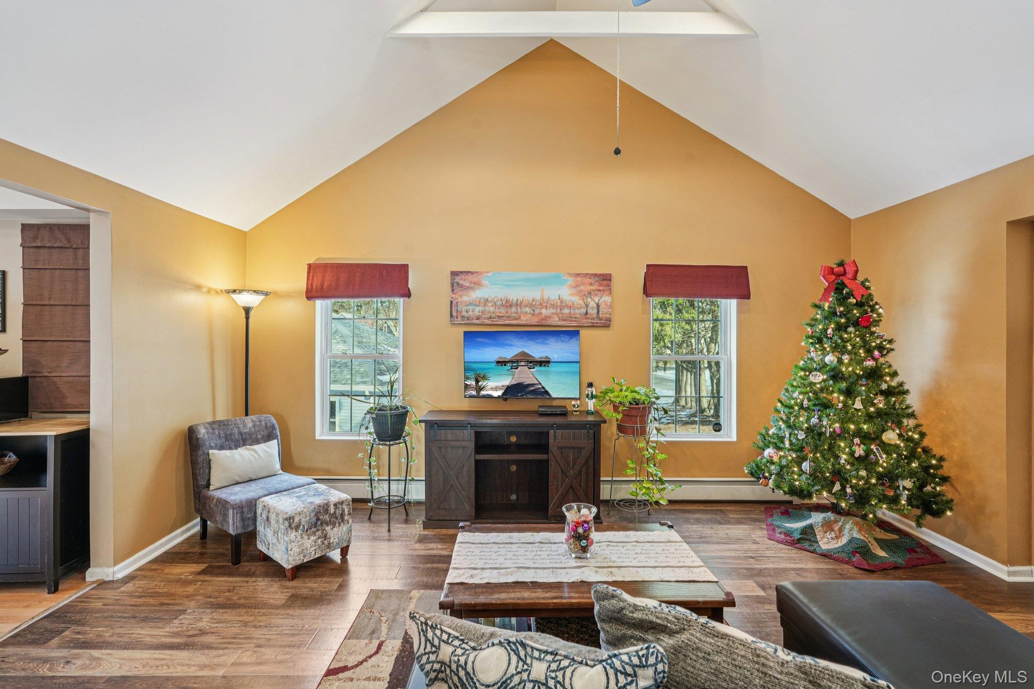 Single Family East  Orange County, NY 12586, MLS-942414-10