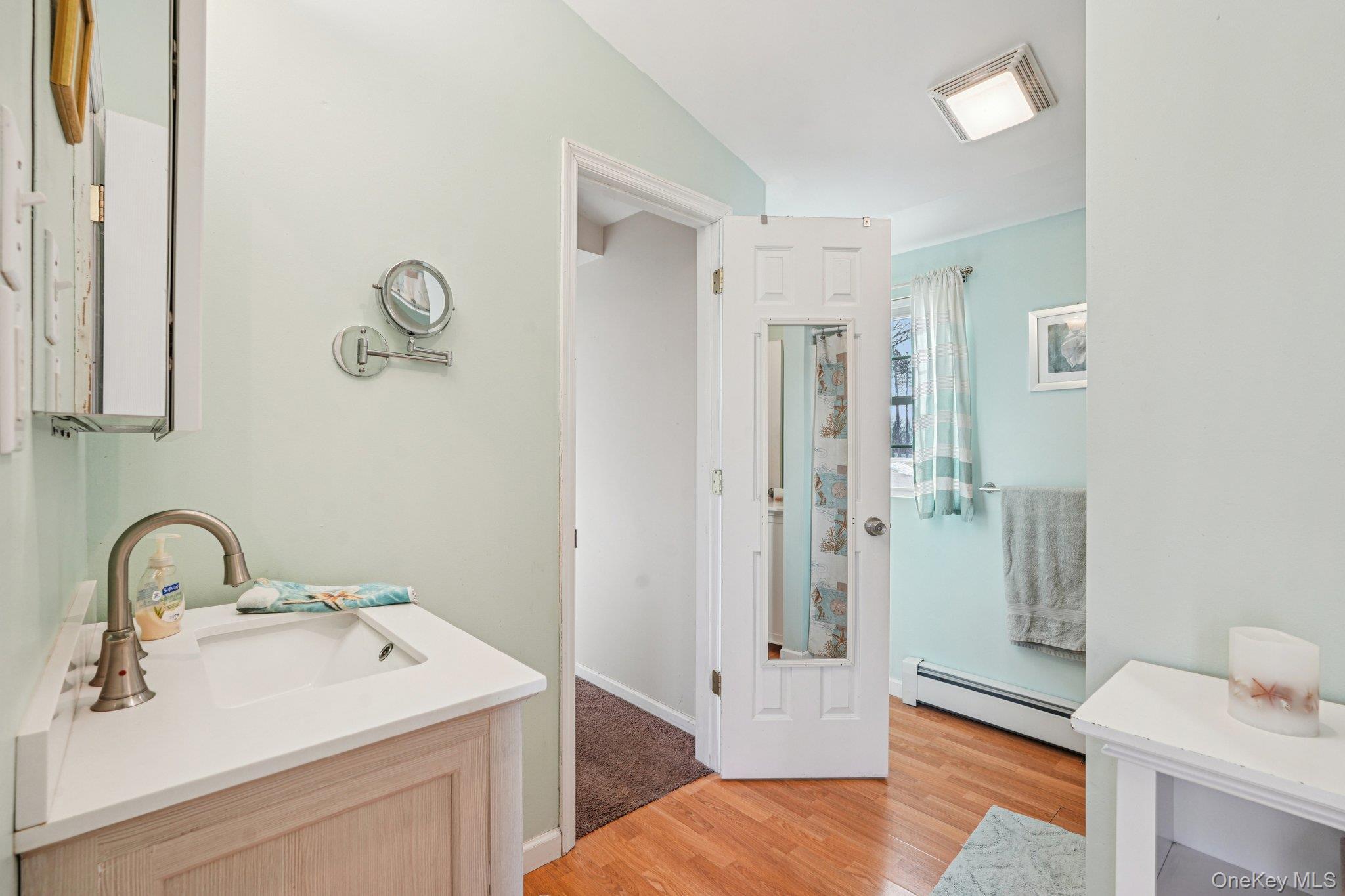 Single Family East  Orange County, NY 12586, MLS-942414-22